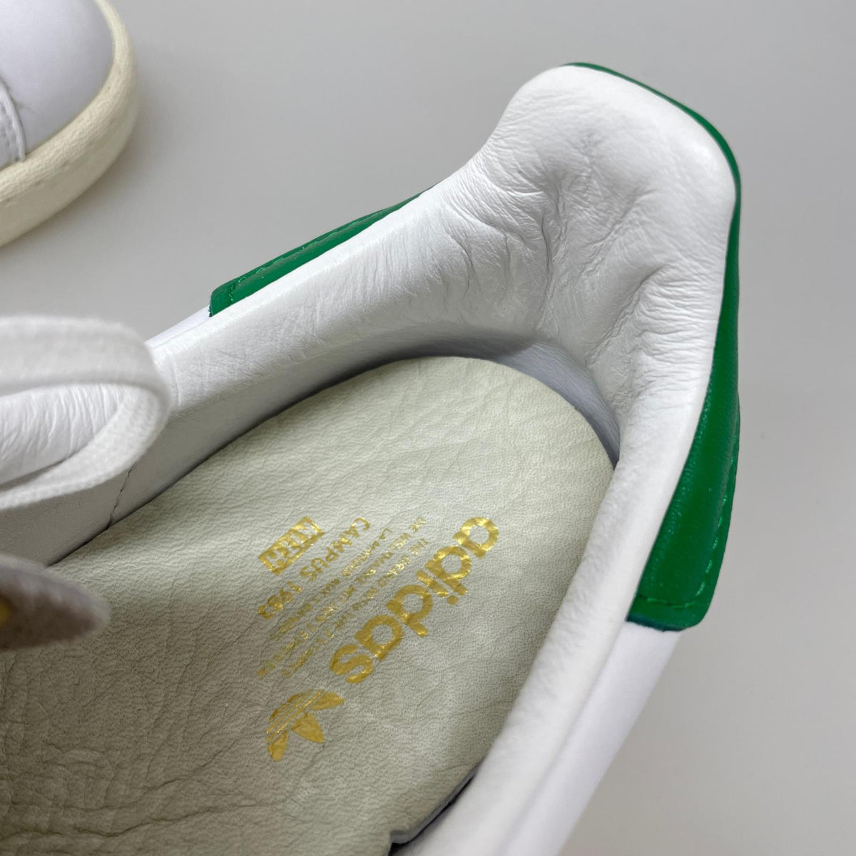 スニーカー ｘKITH CAMPUS 80s 28cm (US10 UK9 1/2 EU46) ホワイト