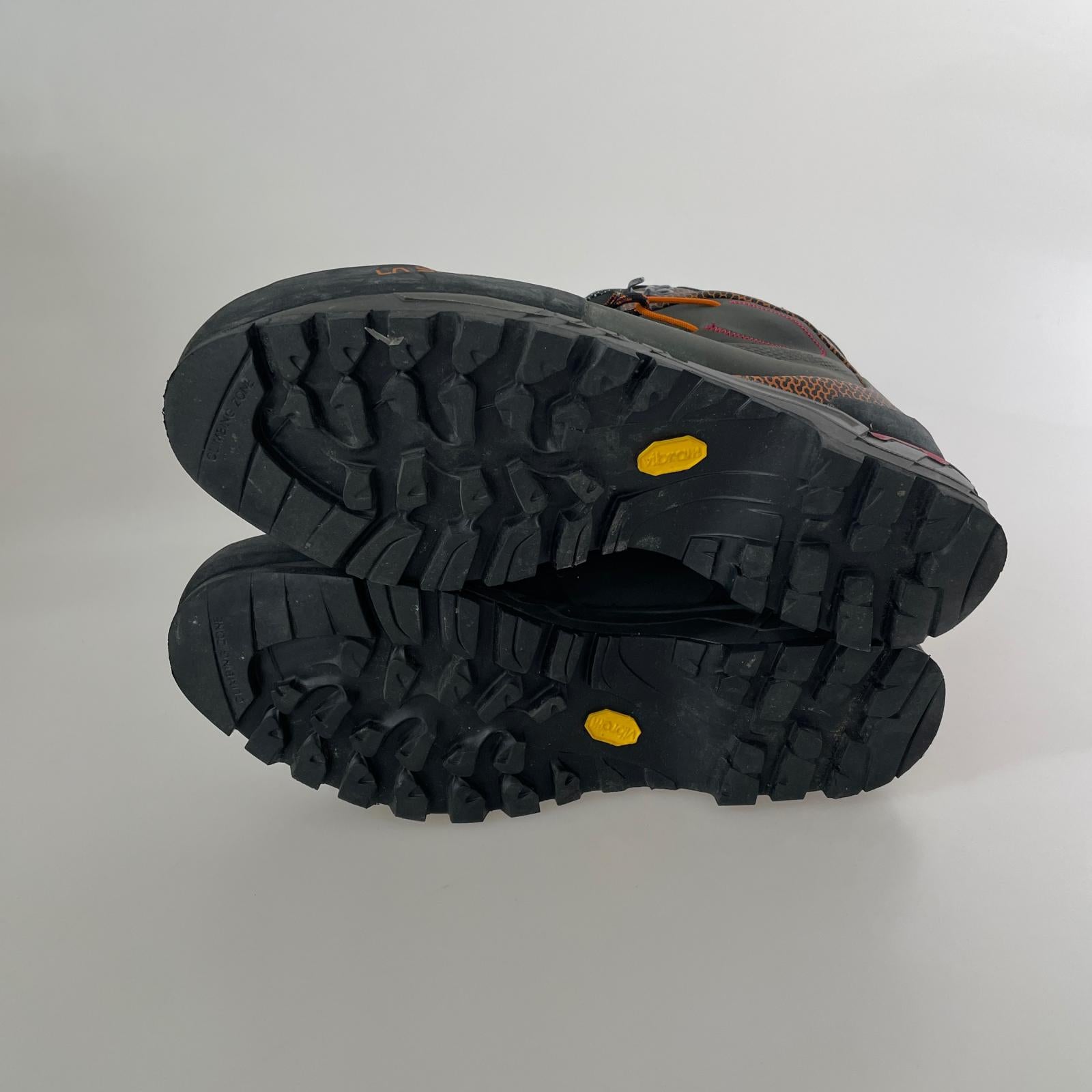 ブーツ LA SPORTIVA Trango ALP EVO GTX トレッキングブーツ 43 1/2 オレンジ 28cm (US10 UK9 1/2 EU46)