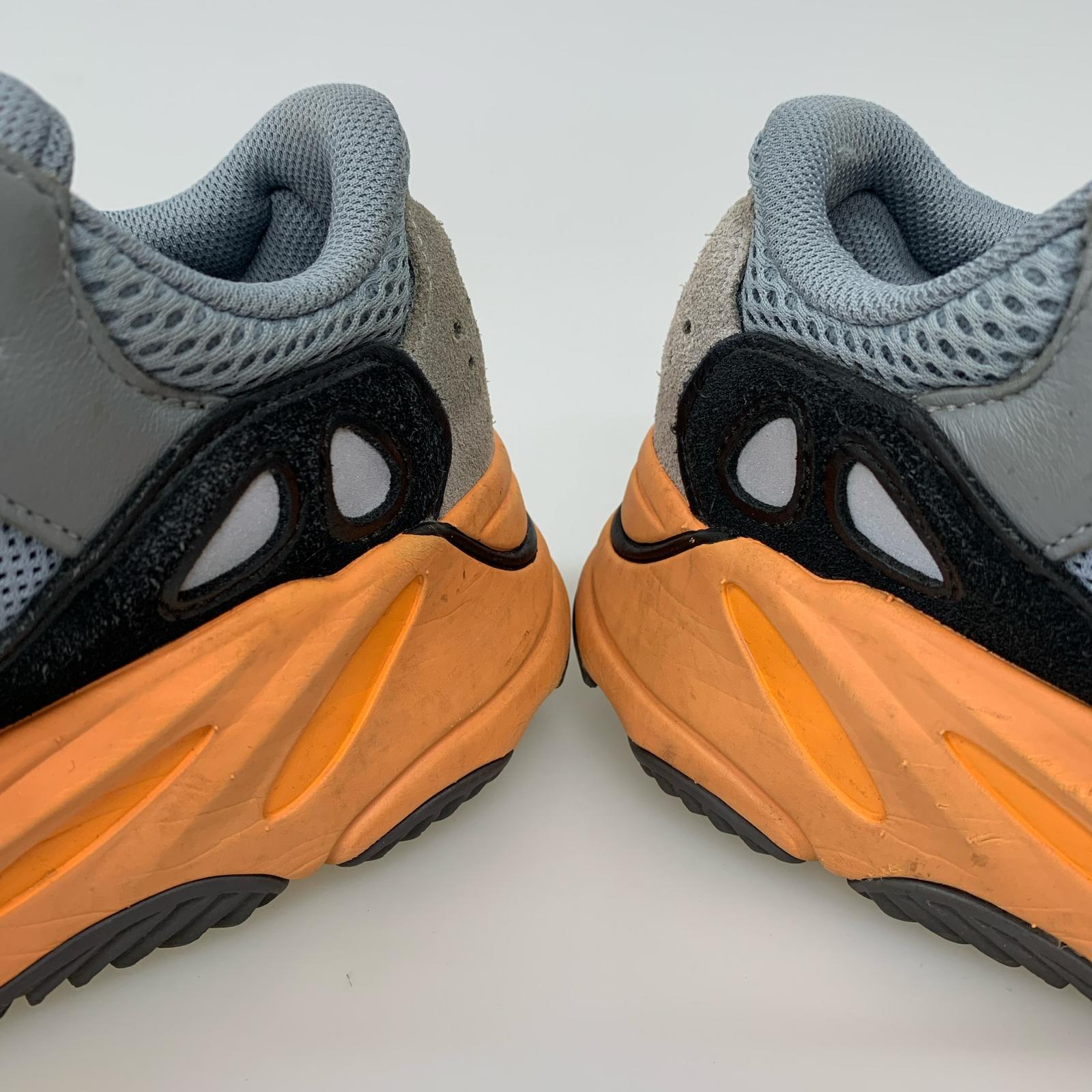 スニーカー YEEZY BOOST 700 GW0296 28 グレー 28cm (US10 UK9 1/2 EU46) マルチカラー