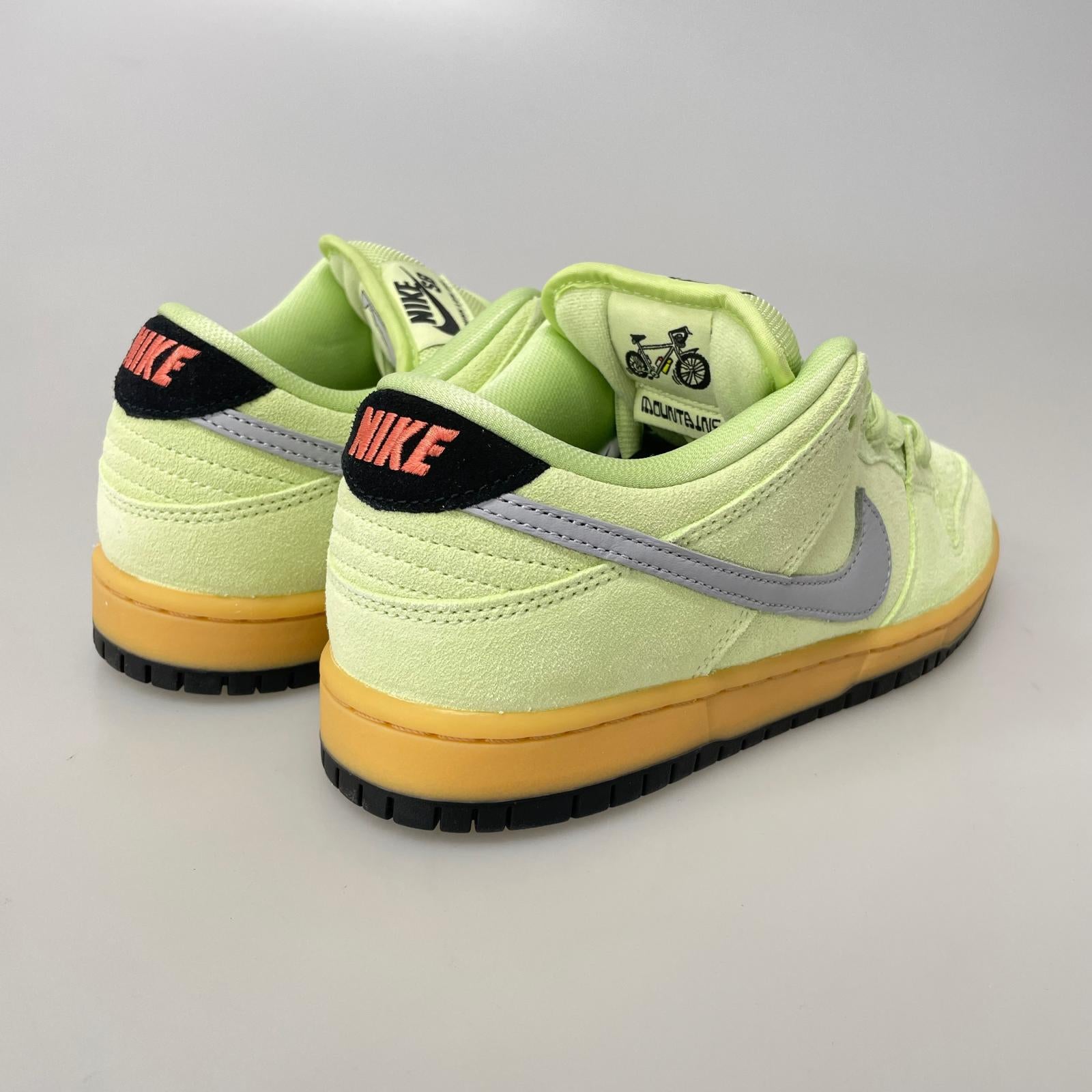 スニーカー HQ1626-300 SB DUNk LOW 26.0cm 26cm (US8 UK7 1/2 EU42) グリーン