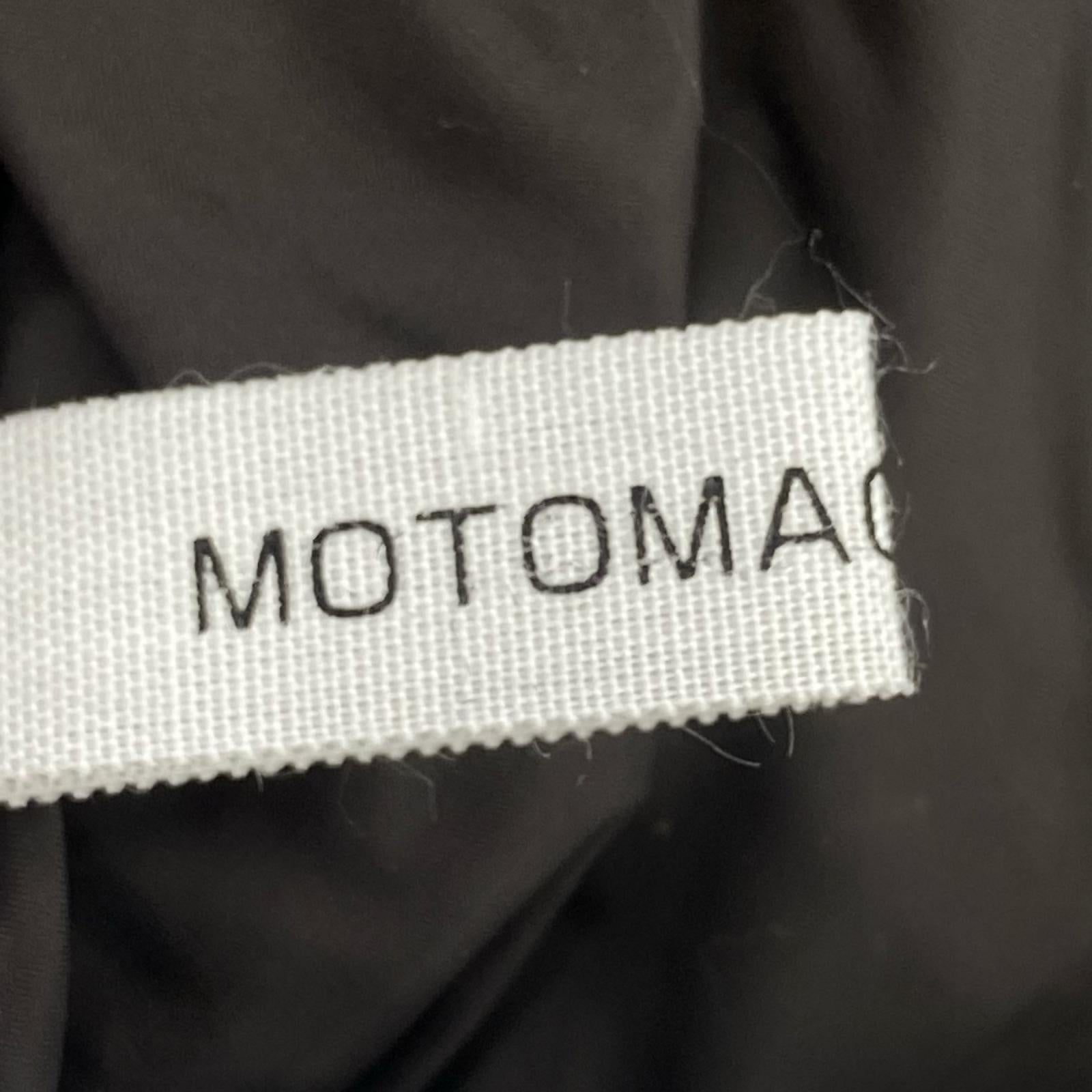 ダウンベスト MOTOMACHI Zelal ﾌｰﾄﾞ付き 羊革 (3L) 3L ブラウン
