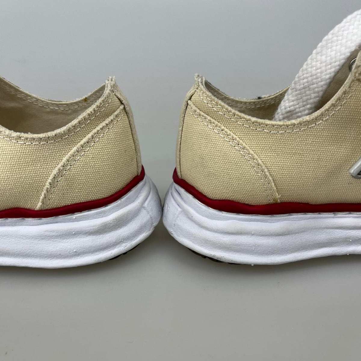 スニーカー PETERSON LOW 42 ベージュ 42 ベージュ