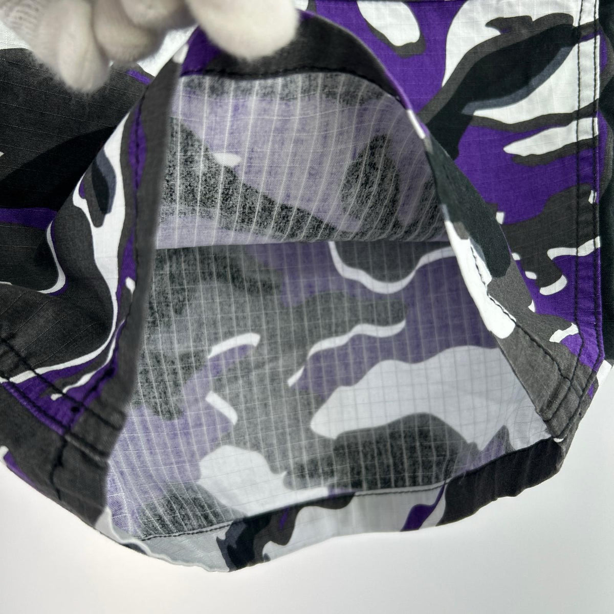 ショートパンツ GLITCH WOODLAND CAMO M M パープル