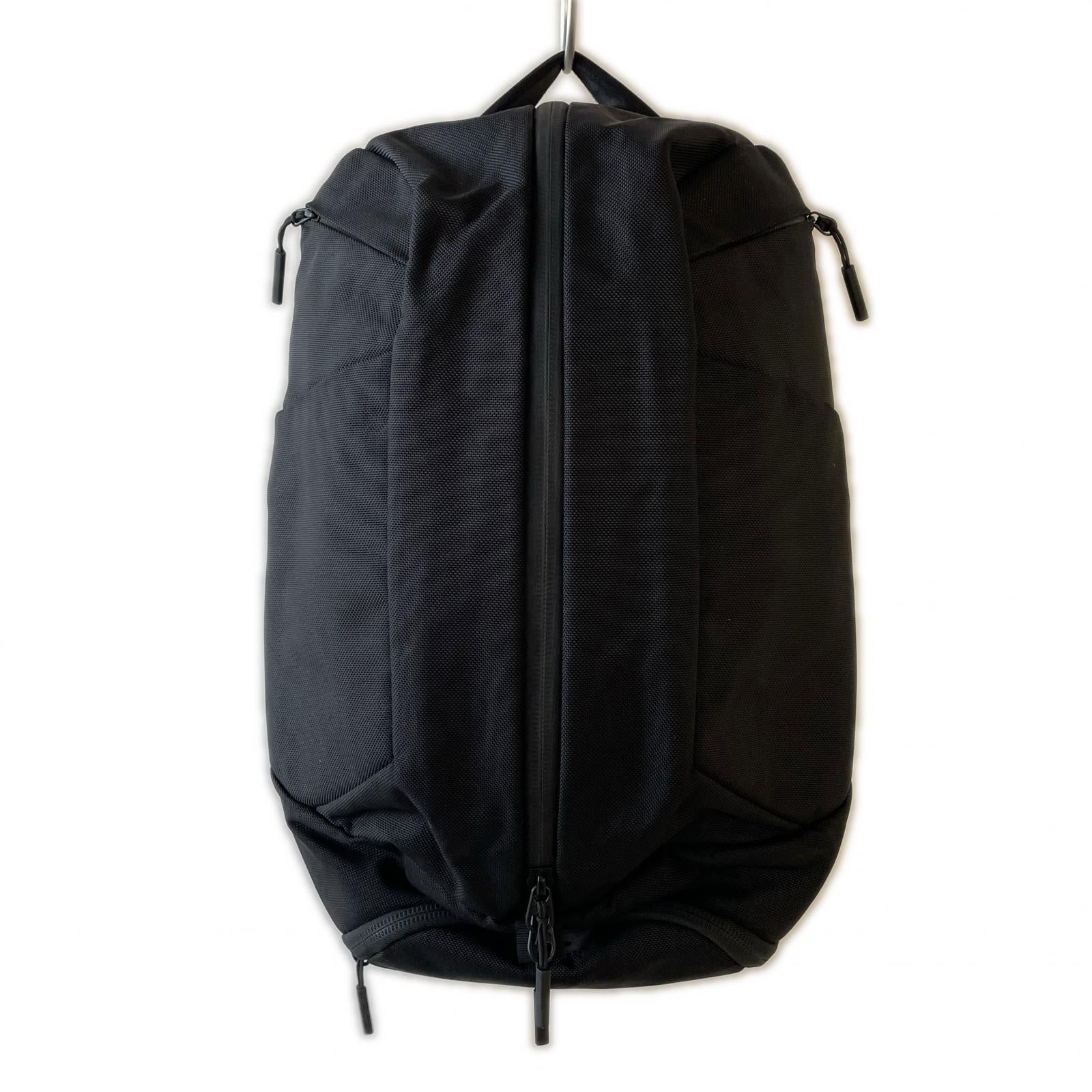 リュック・デイパック Aer duffle pack 3 ﾊﾞｯｸﾊﾟｯｸ ﾌﾞﾗｯｸ ブラック