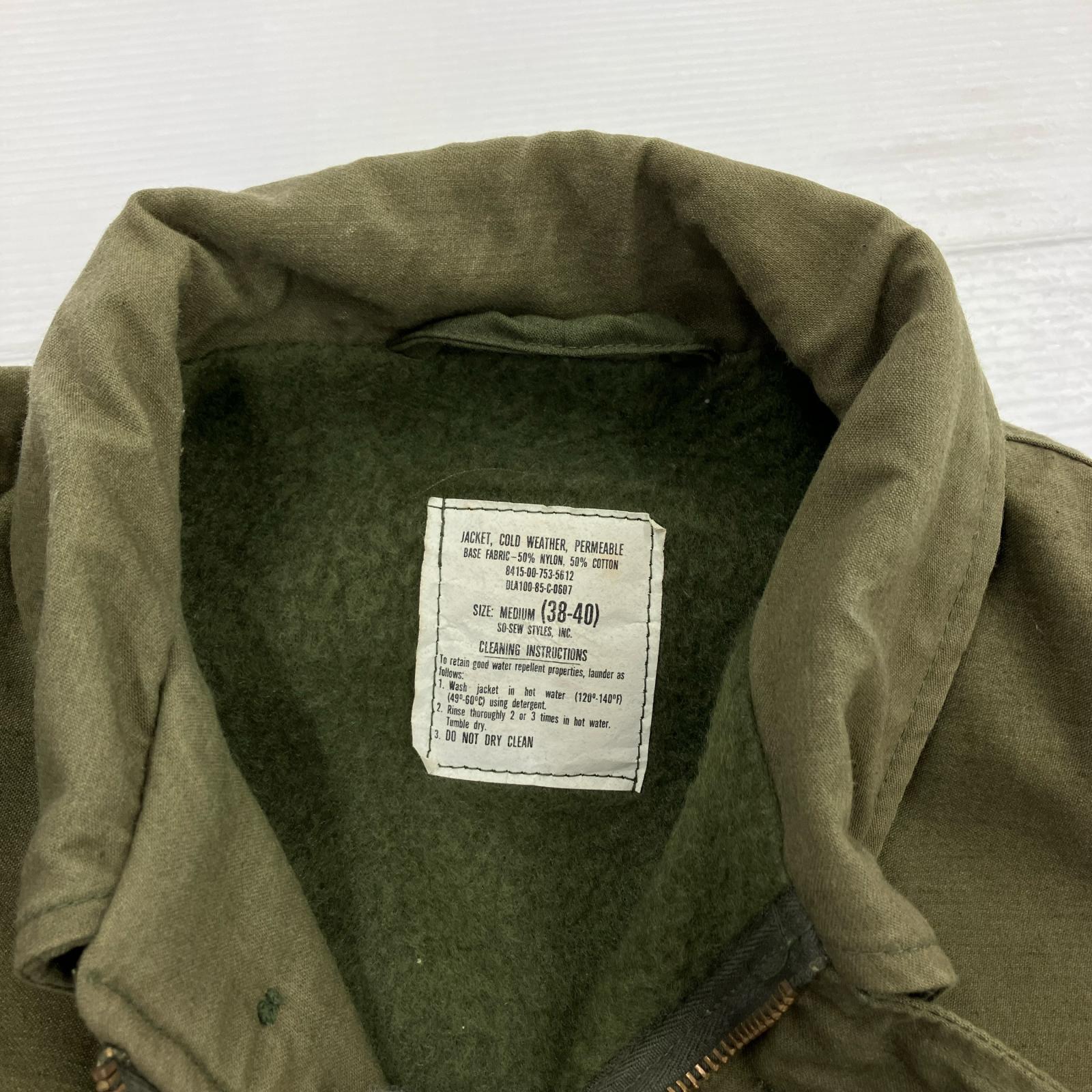 ミリタリージャケット 80s 米軍　US NAVY　A-2デッキ（M) M カーキ
