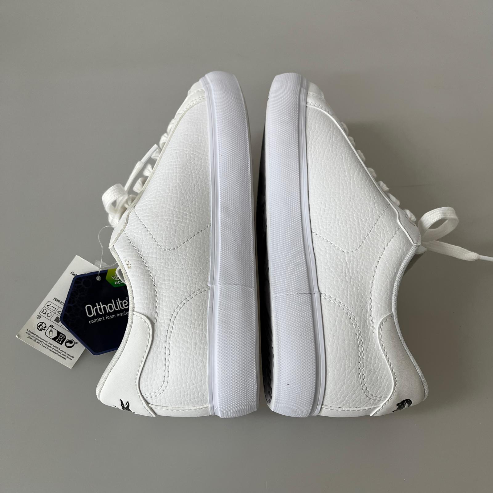 スニーカー LACOSTE パワーコート スニーカー 37 ホワイト
