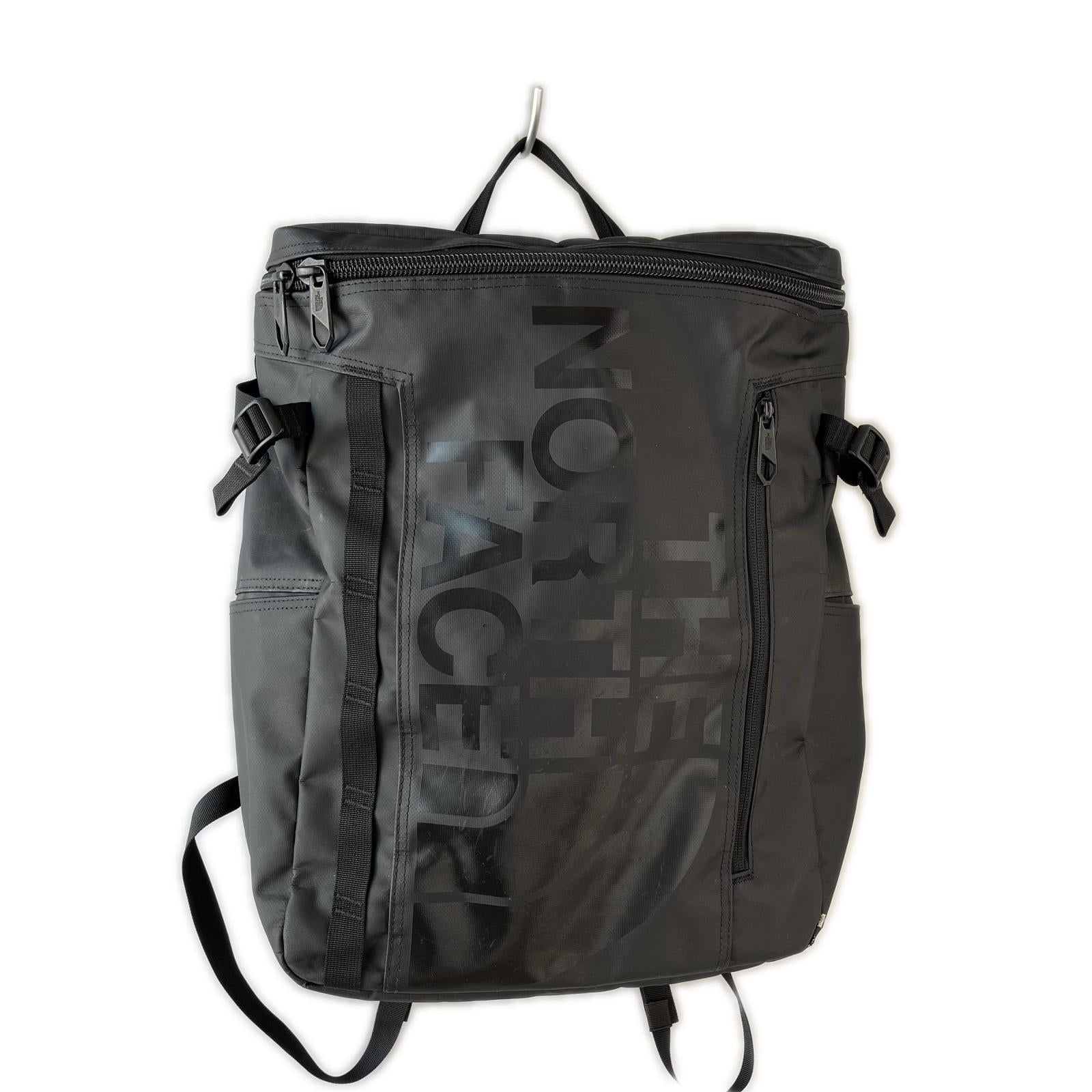 リュック・デイパック THE NORTH FACE リュックサック・バックパック ブラック