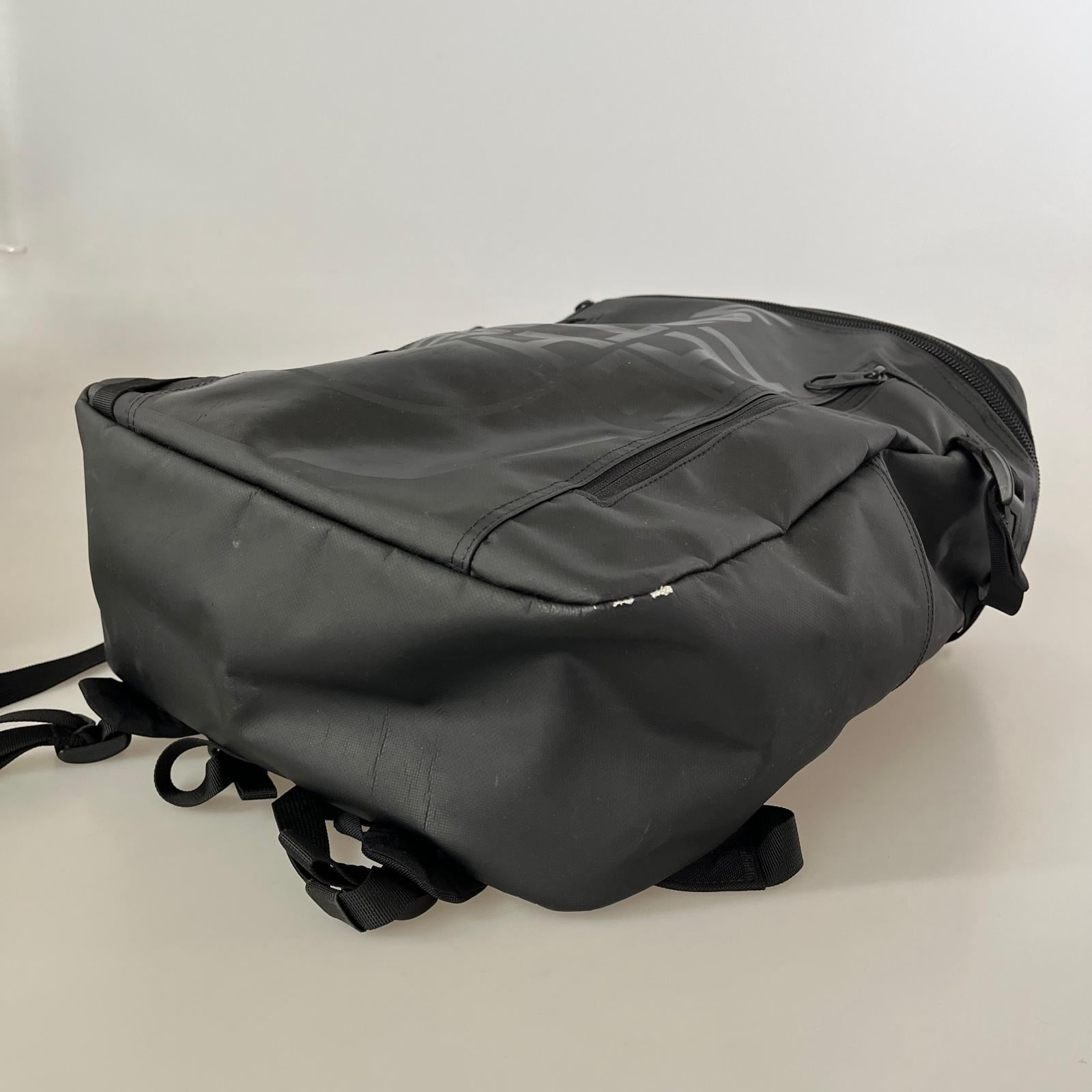 リュック・デイパック THE NORTH FACE リュックサック・バックパック ブラック