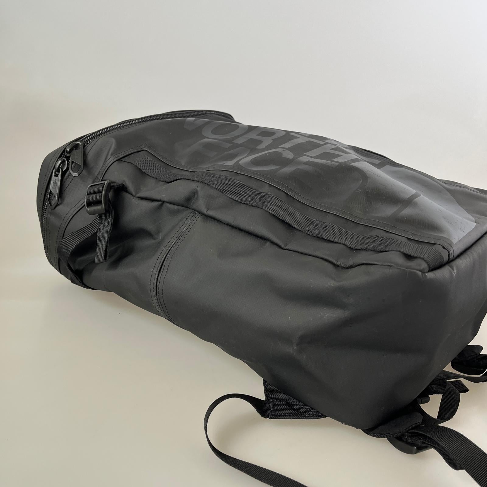 リュック・デイパック THE NORTH FACE リュックサック・バックパック ブラック