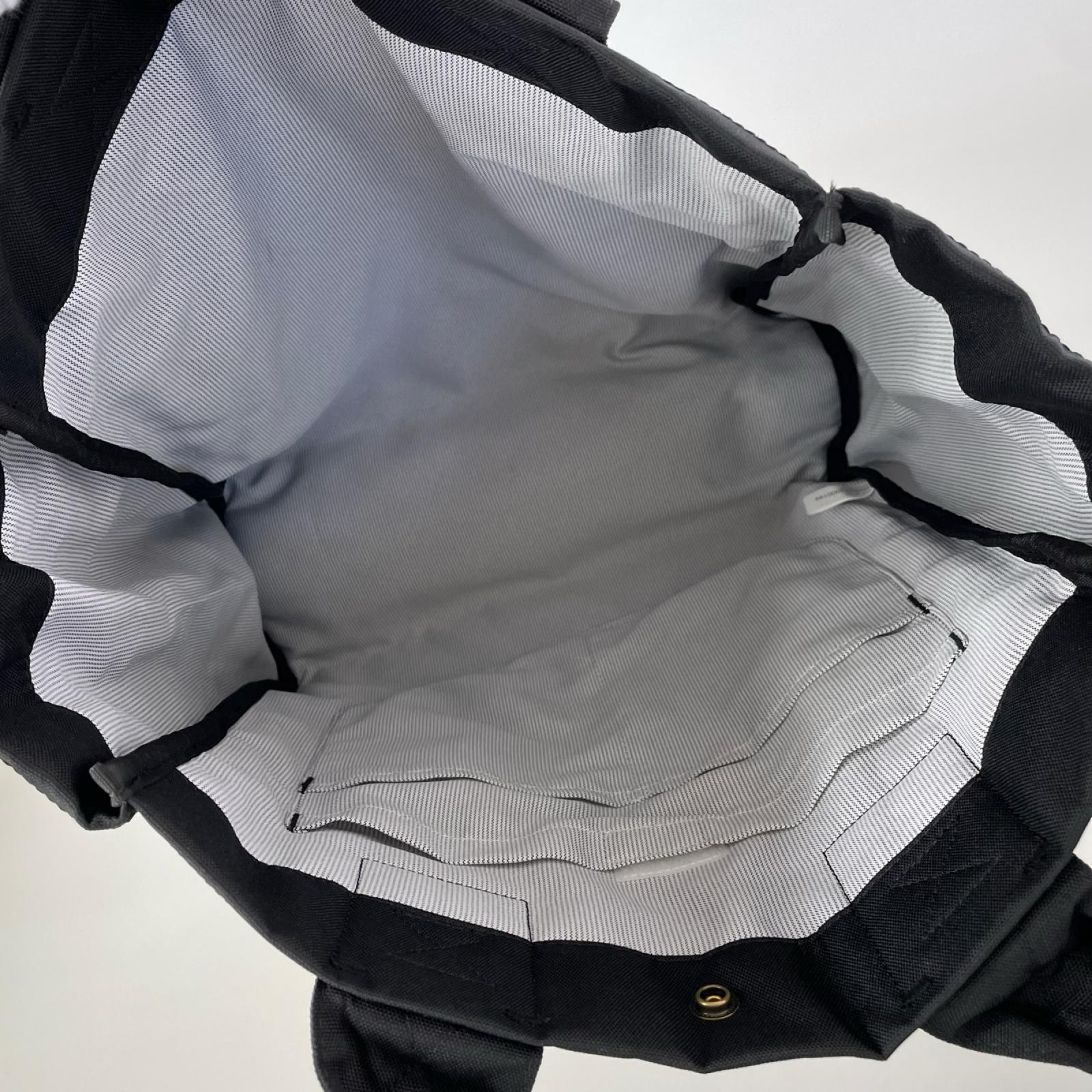 ボディバッグ north south tote ブラック