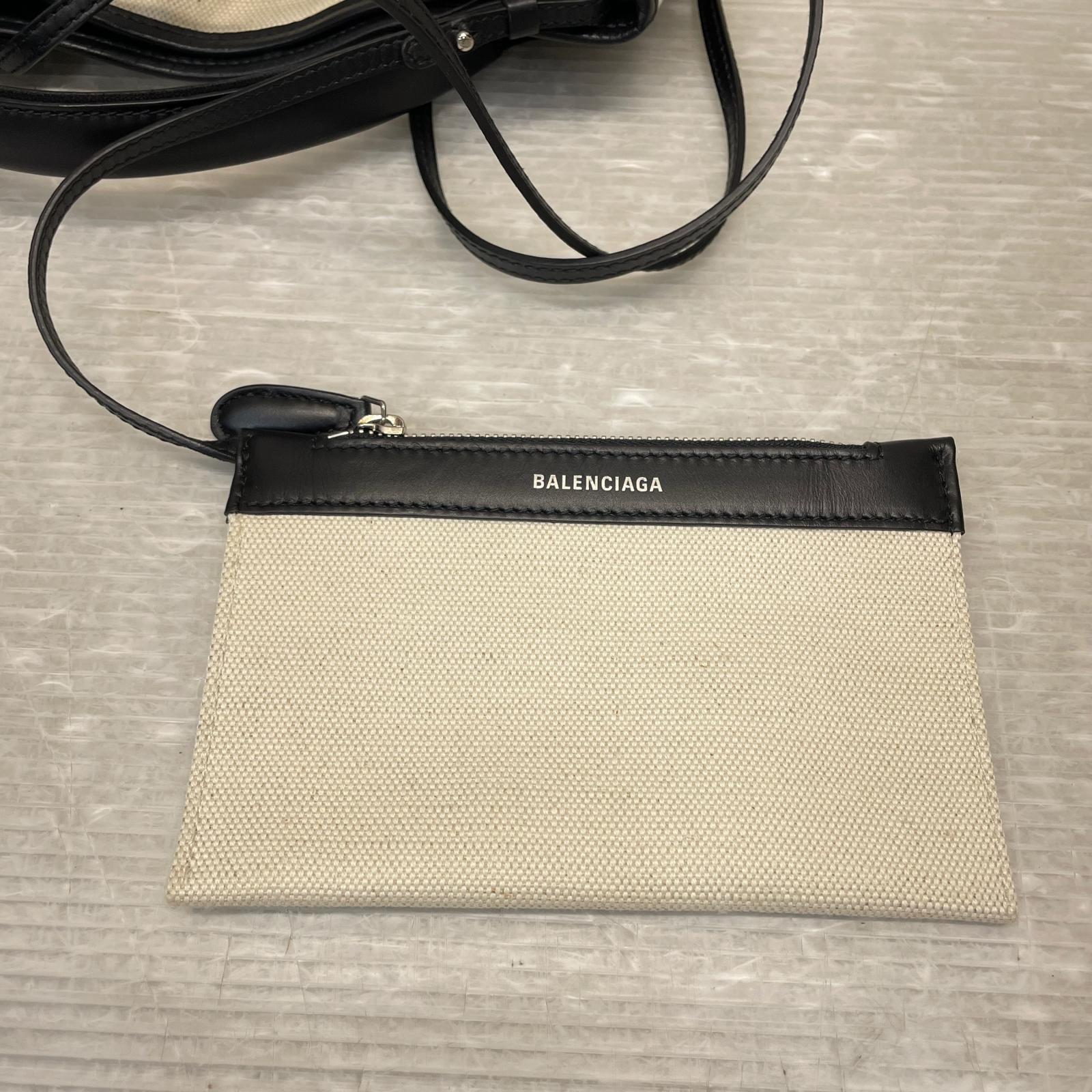 BALENCIAGA ネイビーカバス XS 2WAYバッグ 390346