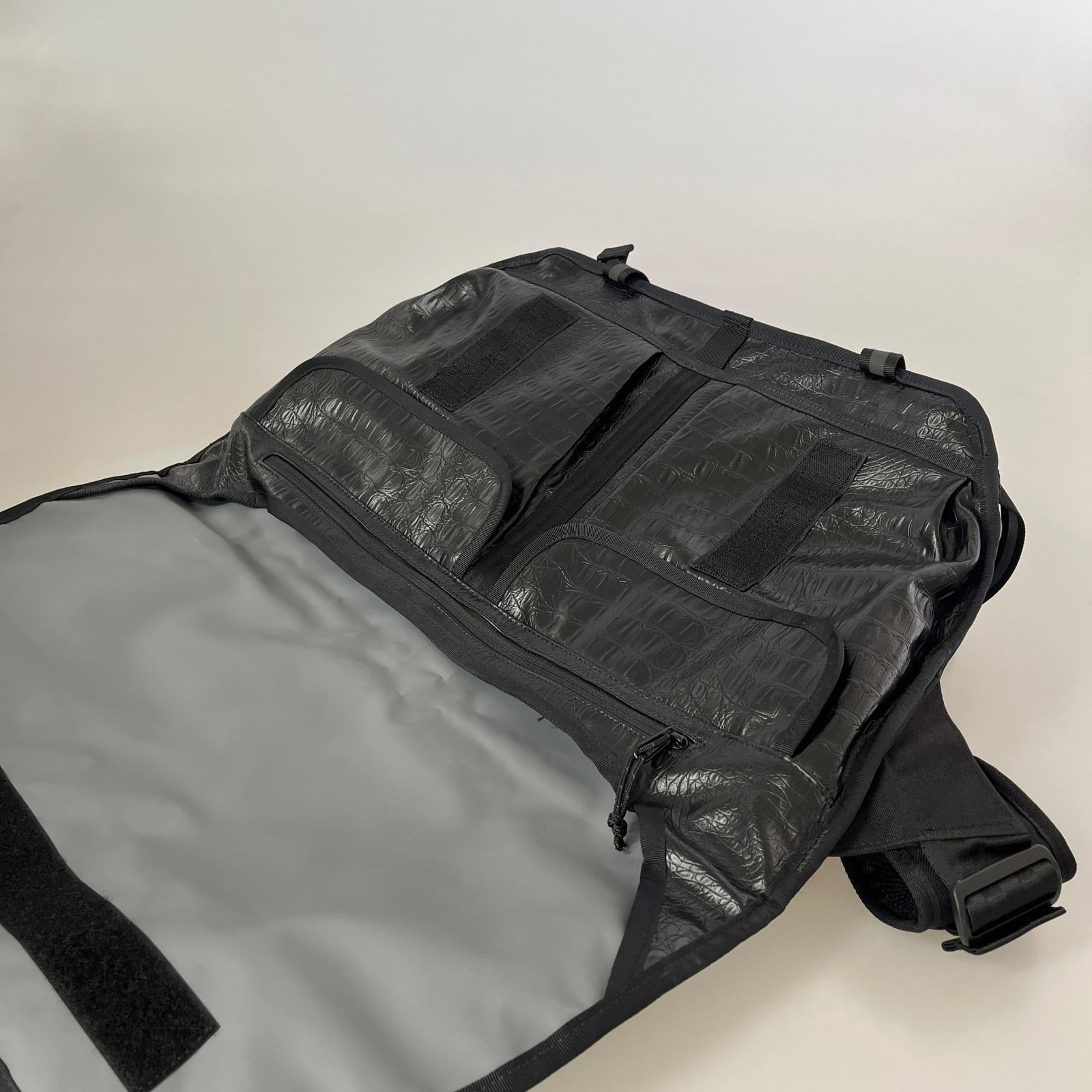 ショルダーバッグ Engineered Garments × CHROME ブラック