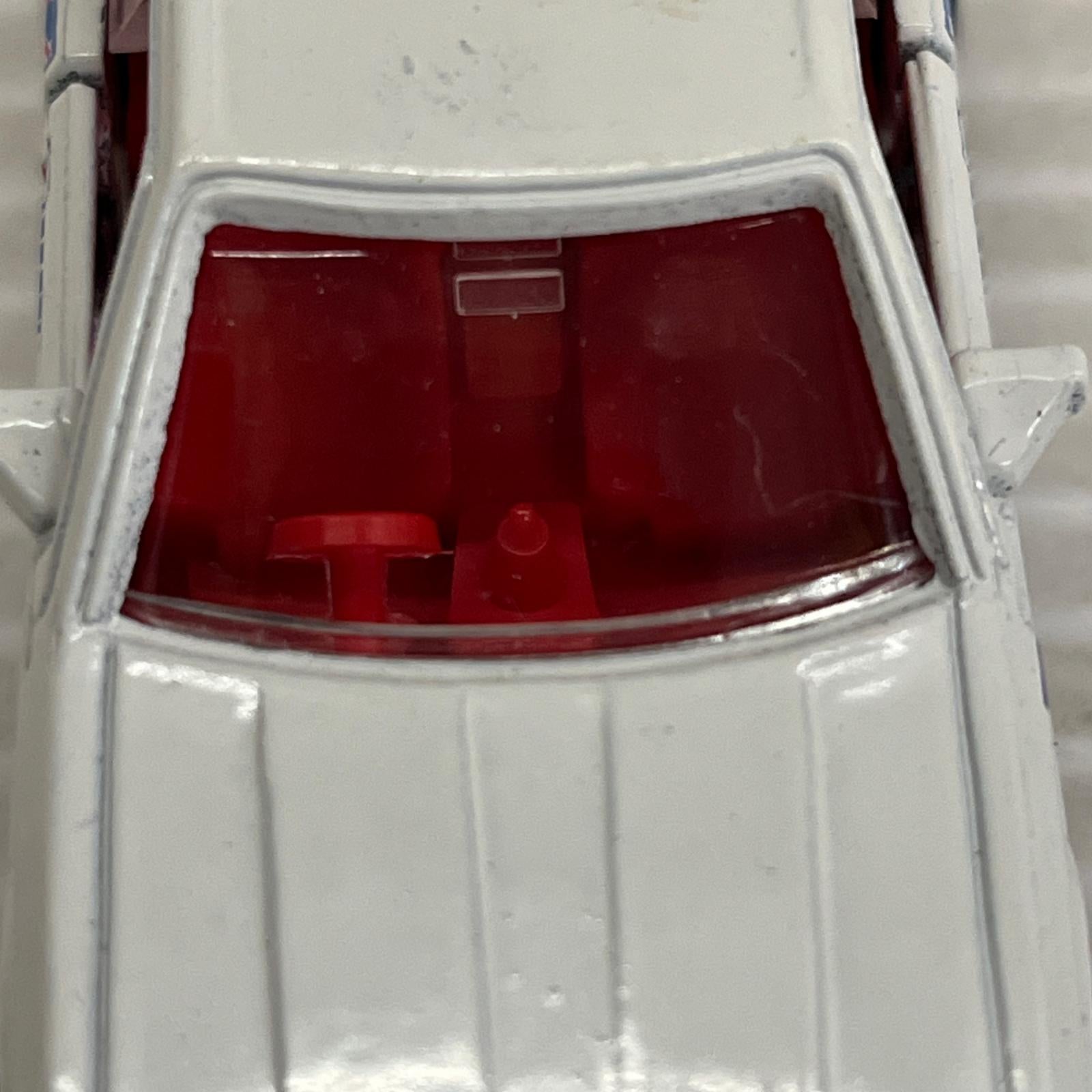 84 ニッサン スカイライン レーシング 84 ニッサン　スカイライン　レーシング TOMY トミカ