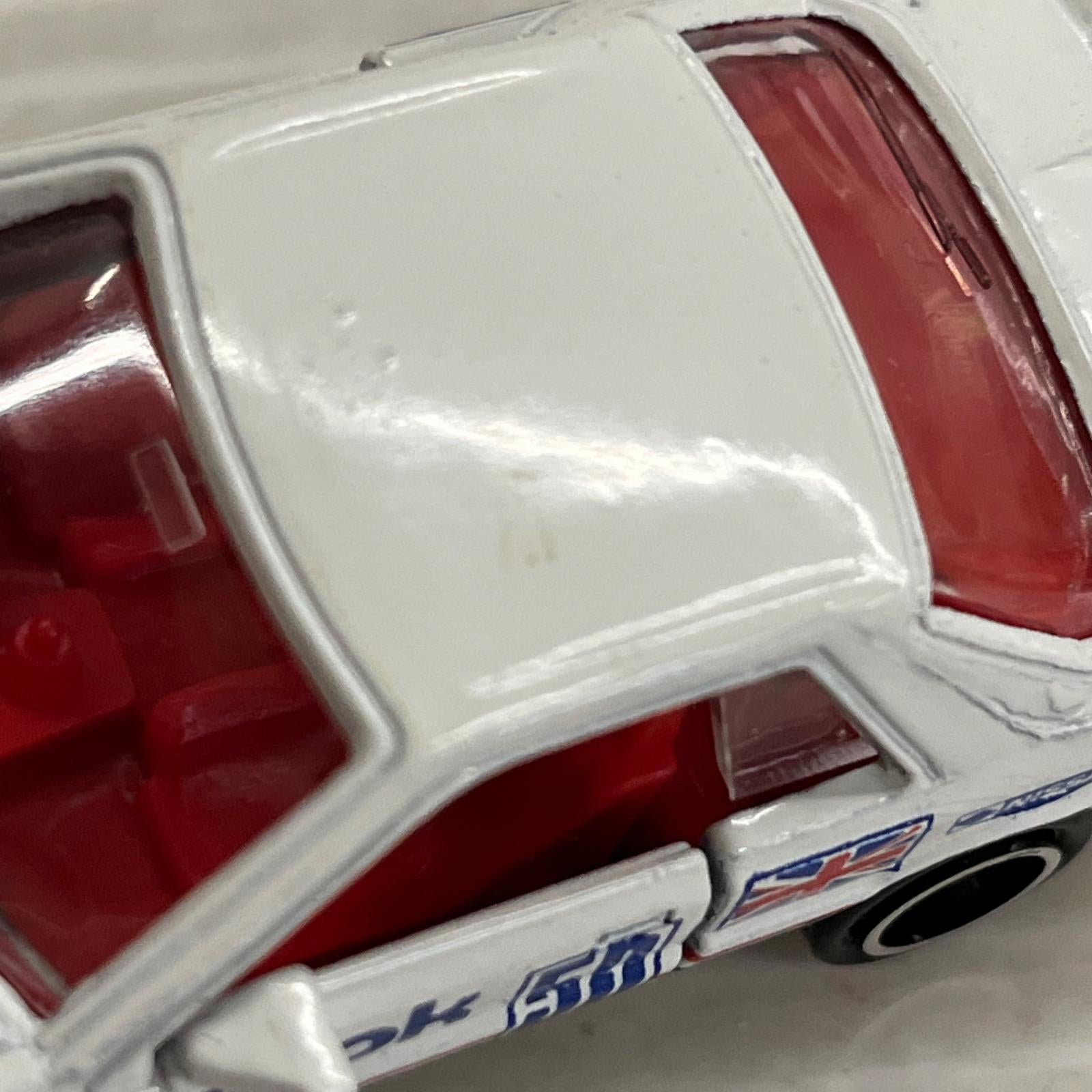 84 ニッサン スカイライン レーシング 84 ニッサン　スカイライン　レーシング TOMY トミカ