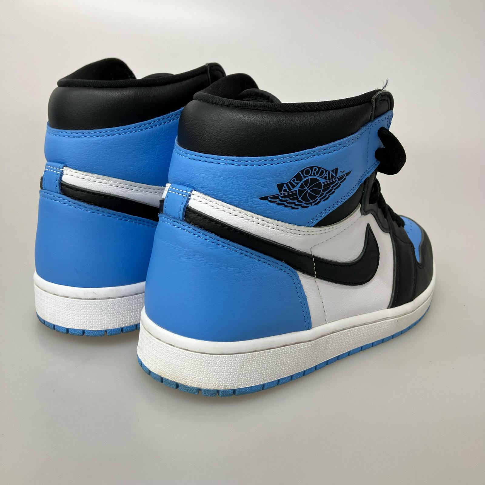 スニーカー Air Jordan 1 Retro High OG ユニバーシティブルー
