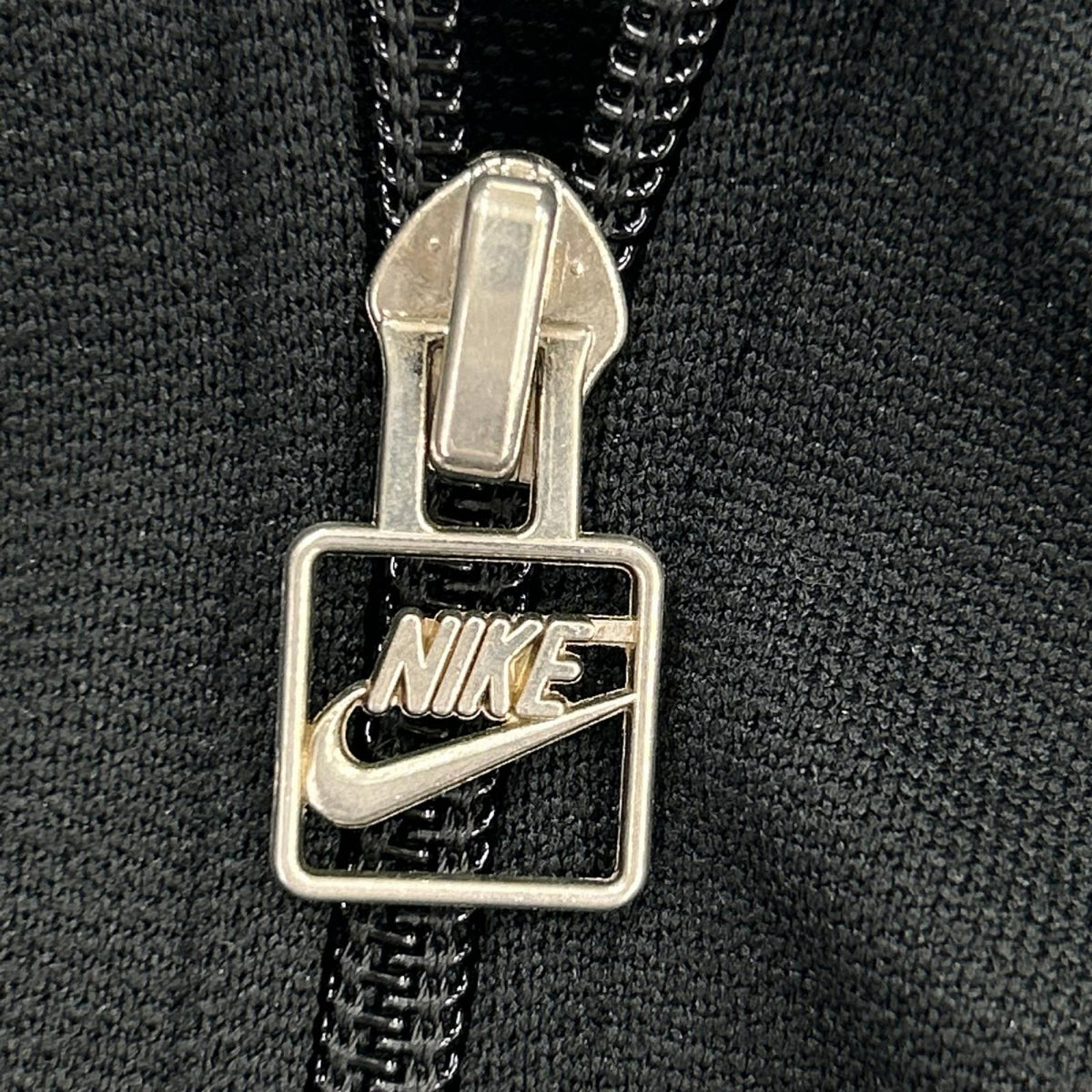 ジャケット NIKE 80s 紺ﾀｸﾞ ﾄﾗｯｸｼﾞｬｹｯﾄ ﾌﾞﾗｯｸ L L ブラック