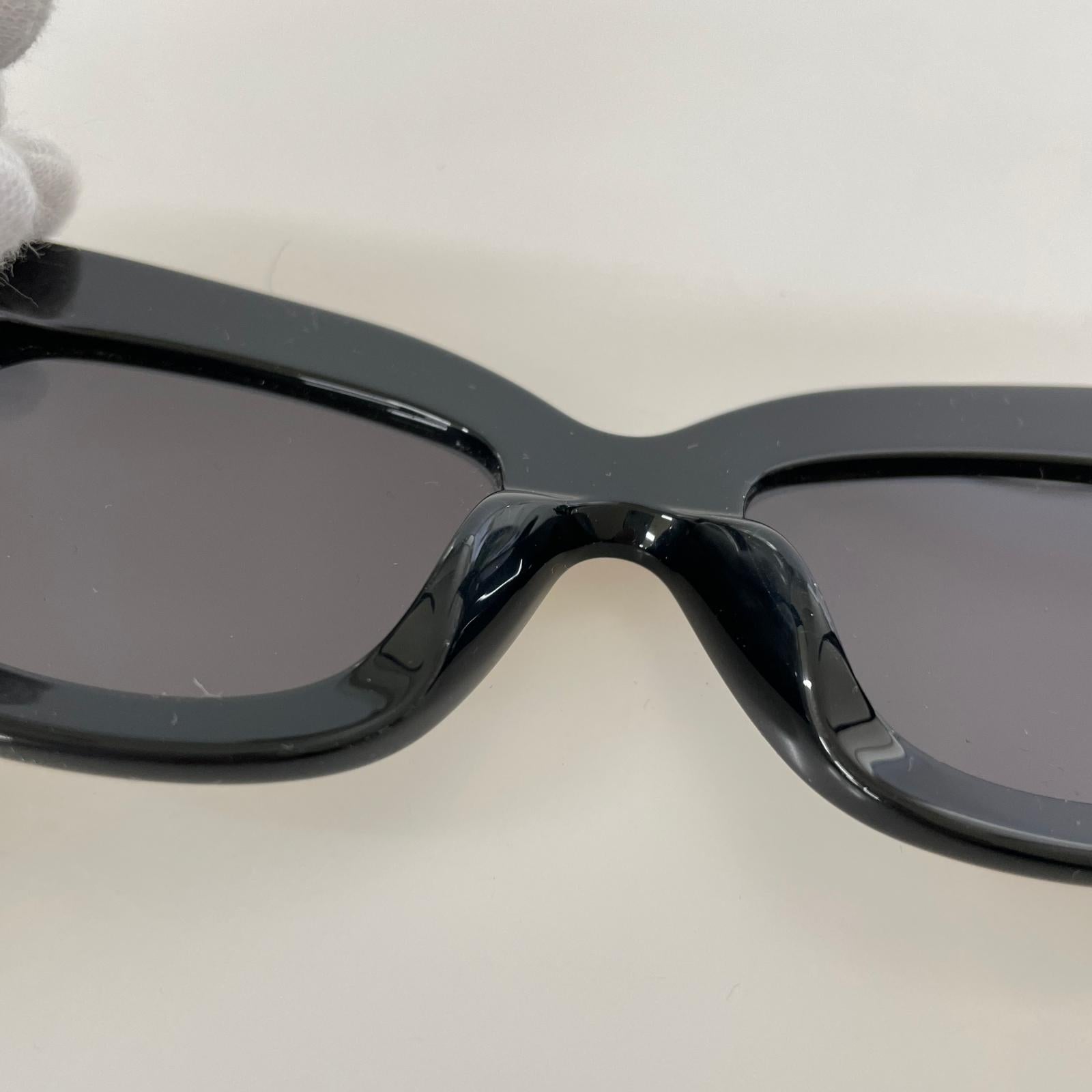 その他アクセサリー Uncrowd サングラス BLK ブラック