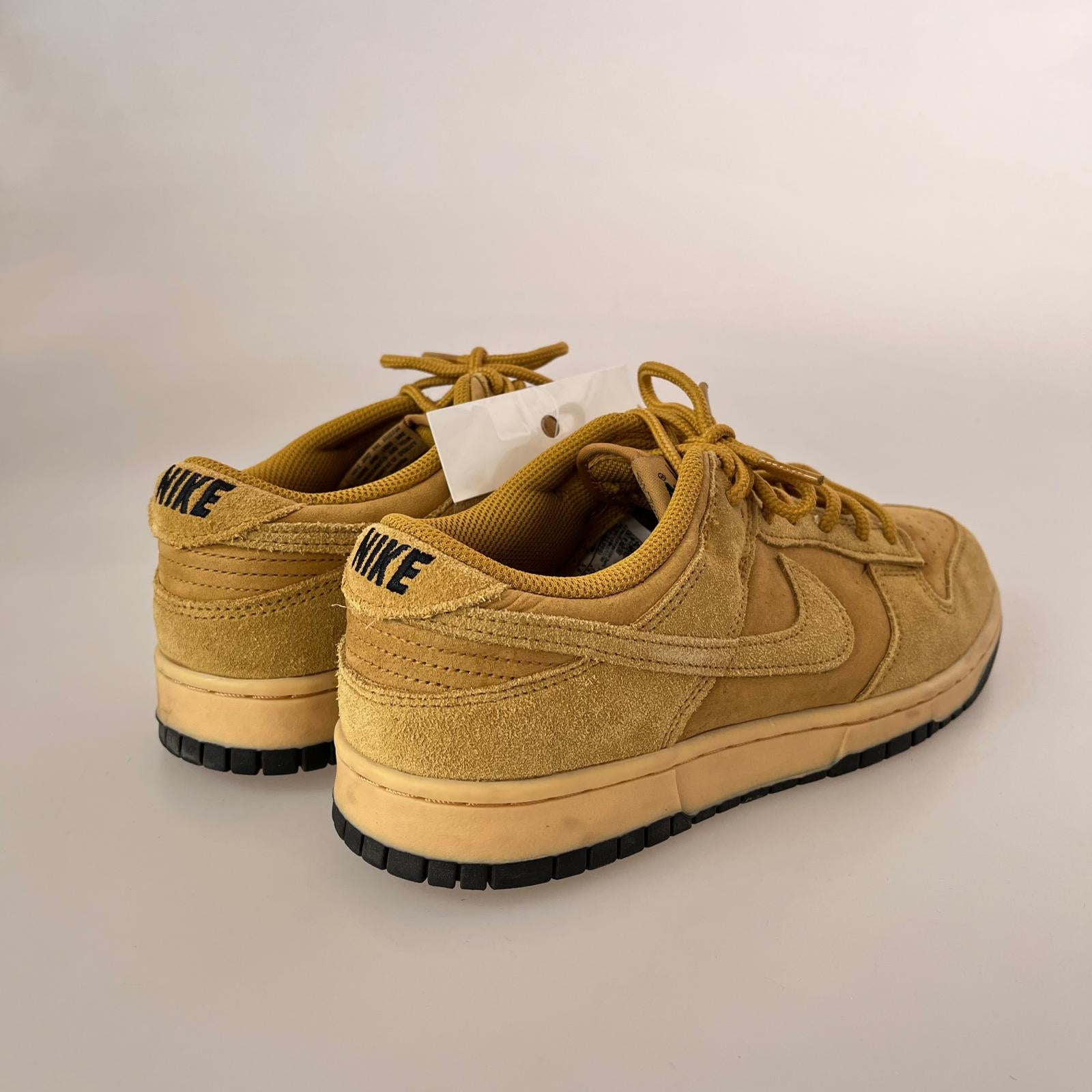 スニーカー NIKE Nike Dunk Low Retro SE Wheat 27.5cm 27.5cm (US9 1/2 UK9 EU45)