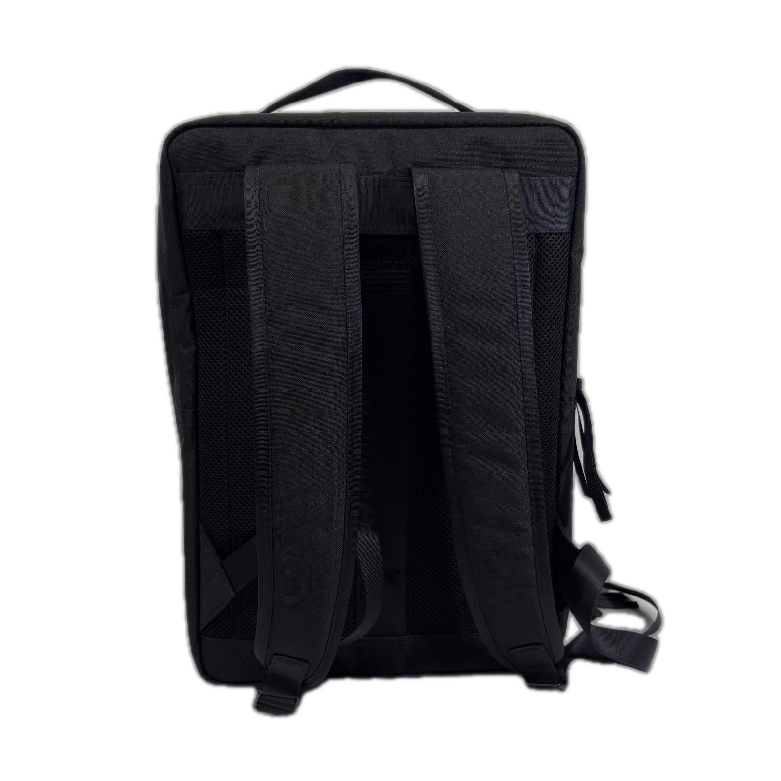 リュック・デイパック INTERACTIVE DAYPACK