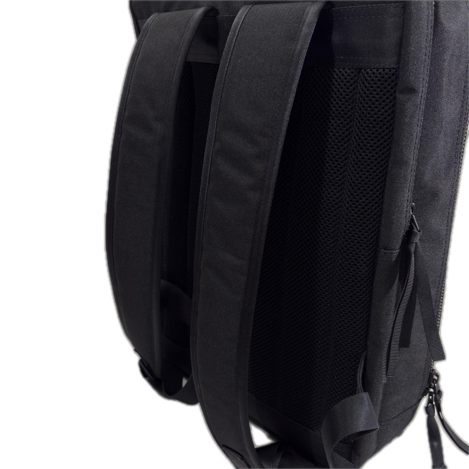 リュック・デイパック INTERACTIVE DAYPACK