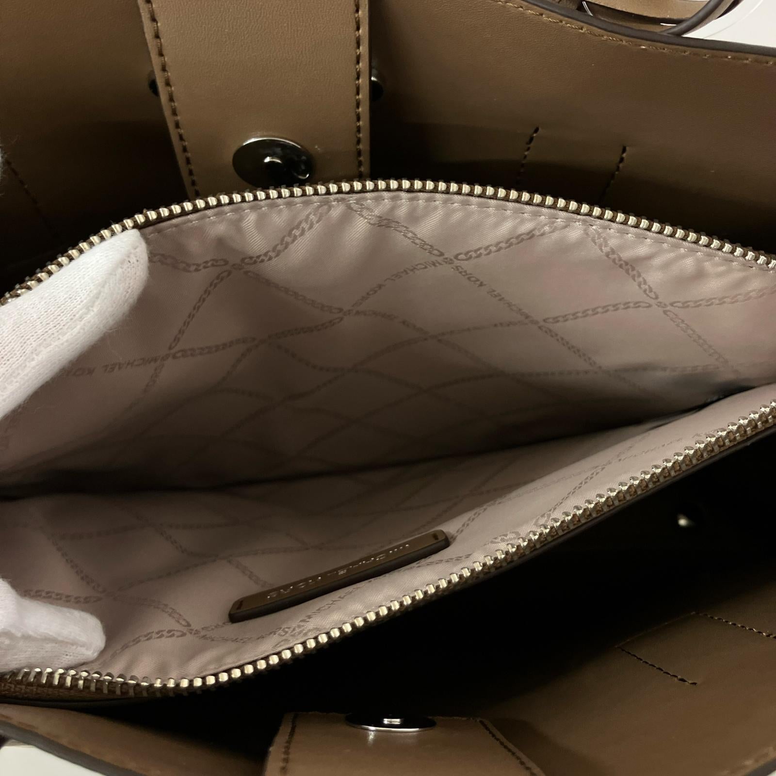 トートバッグ ruthie md tote leather 茶 ブラウン
