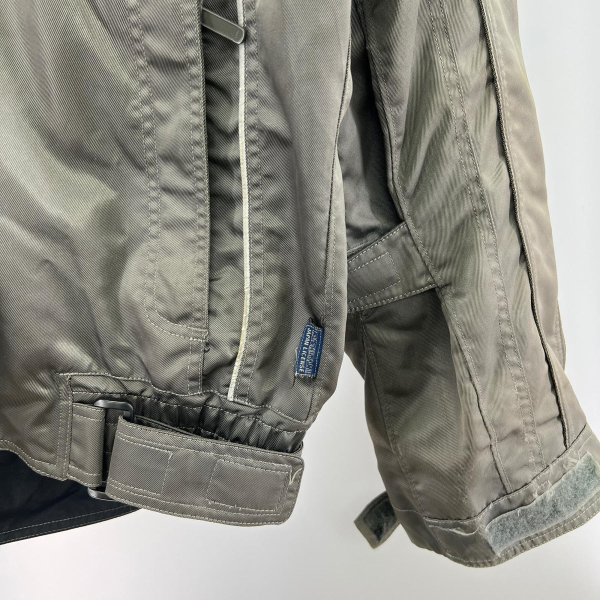 ジャケット KUSHITANI GORE-TEX LL グレー