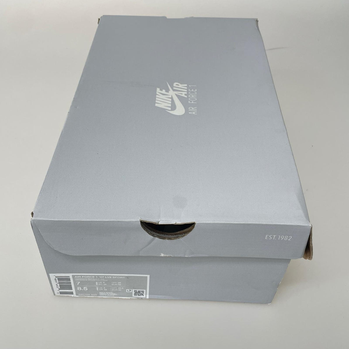 スニーカー AIR FORCE 1 07 8LV IM5752-600 25cm (US7 UK6 1/2 EU40)