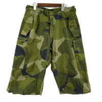 ショートパンツ SWEDISH MILITARY ｶｰｺﾞ (W33) グリーン