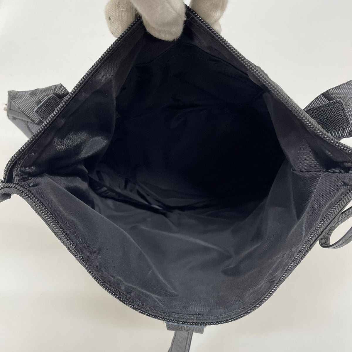 ショルダーバッグ Carry All Unikko ブラック