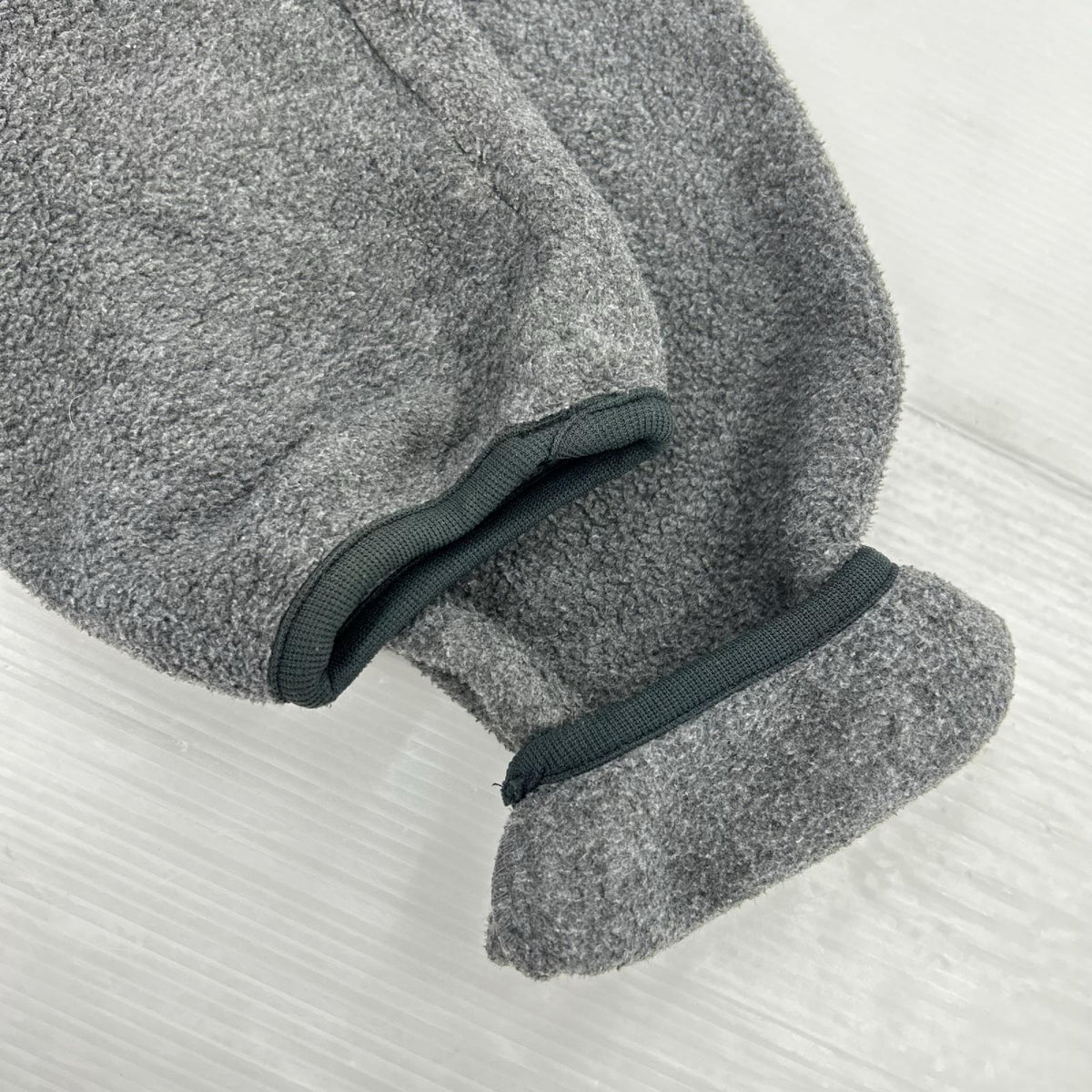 ジャケット Columbia ﾊｰﾌｼﾞｯﾌﾟﾌﾘｰｽ ｸﾞﾚｰ 米国製 L