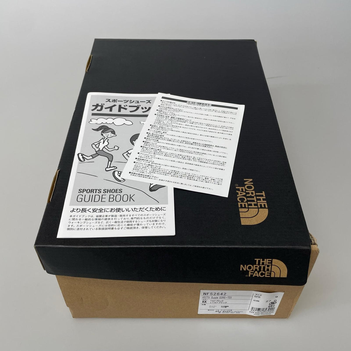 スニーカー NF52642 27cm (US9 UK8 1/2 EU44) ブラック