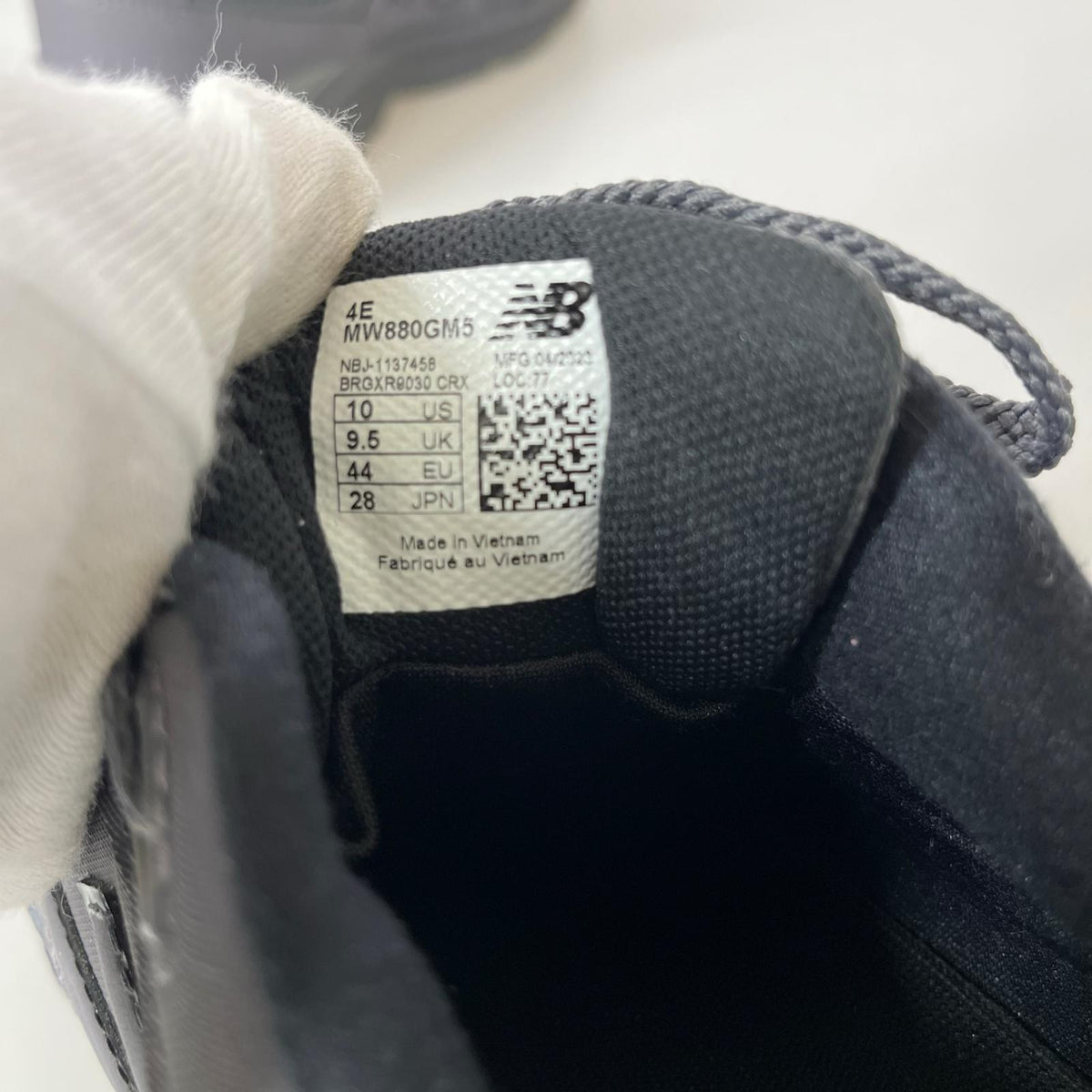 スニーカー Walking 880 v5 GTX 28cm (US10 UK9 1/2 EU46) グレー