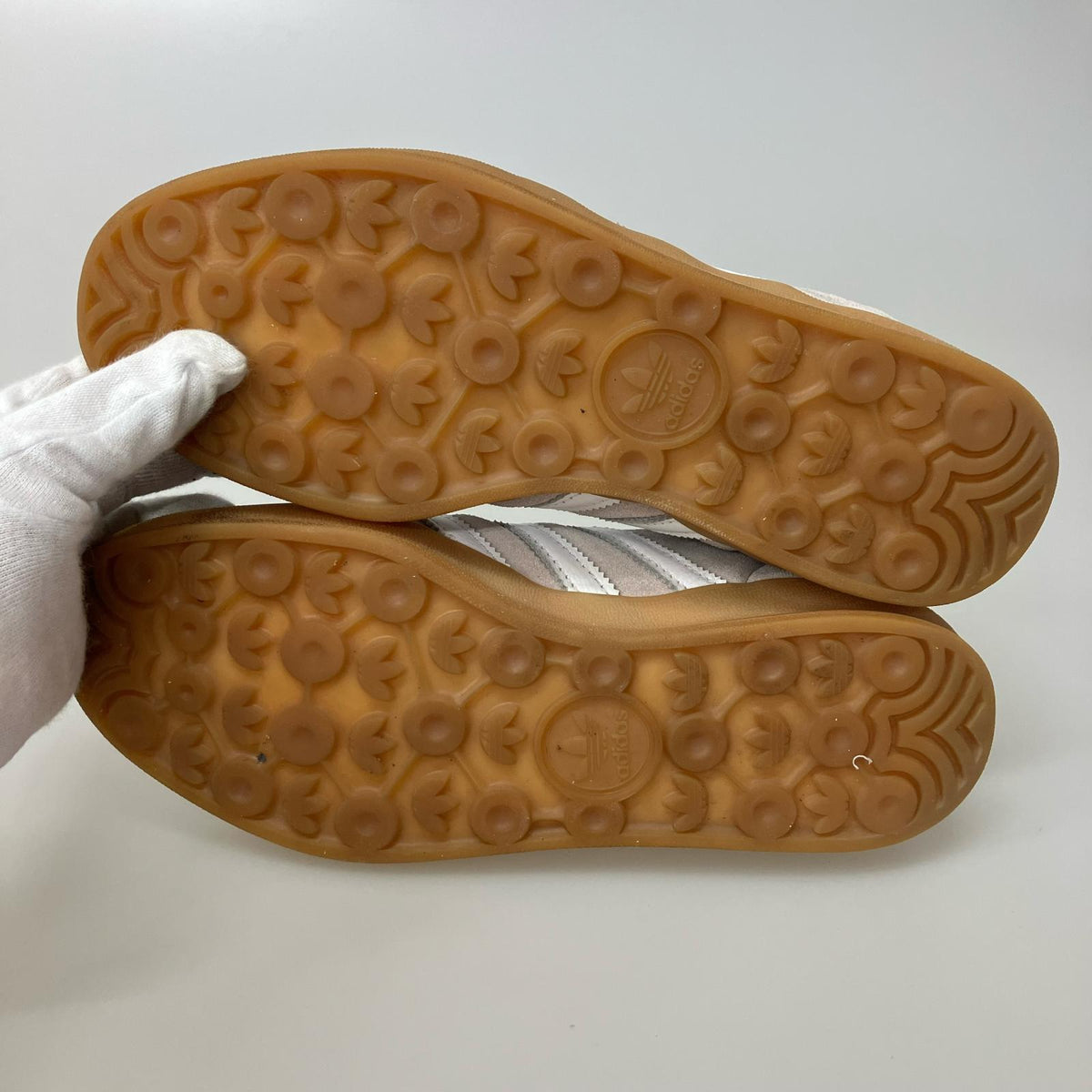 スニーカー GAZELLE INDOOR (25.5cm) IH5484 25.5cm (US7 1/2 UK7 EU41) グレー