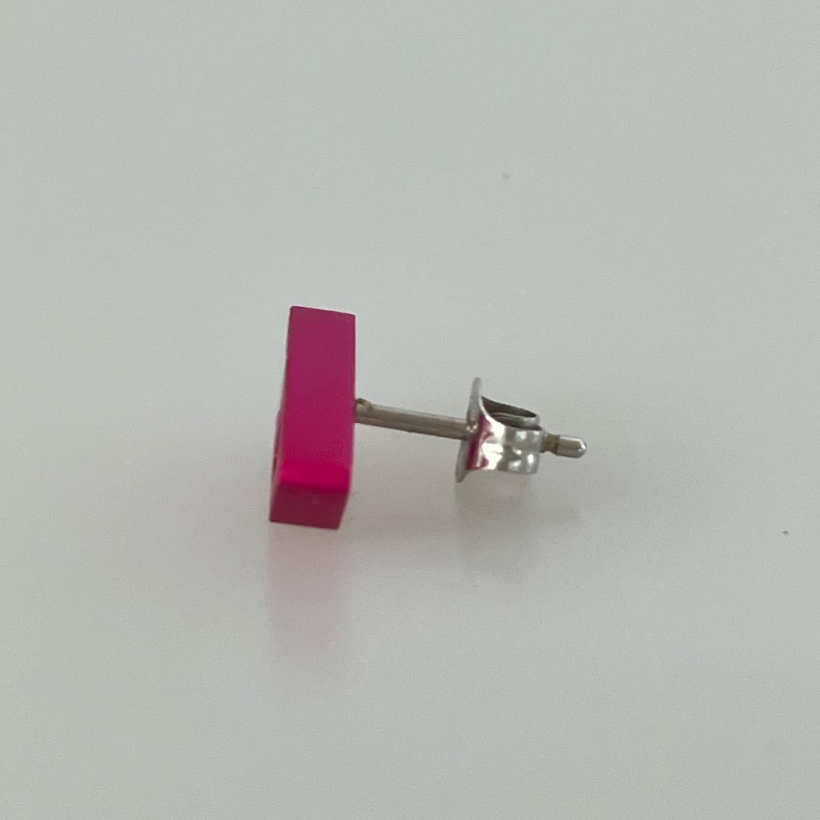 その他アクセサリー スタッドピアス ピンク