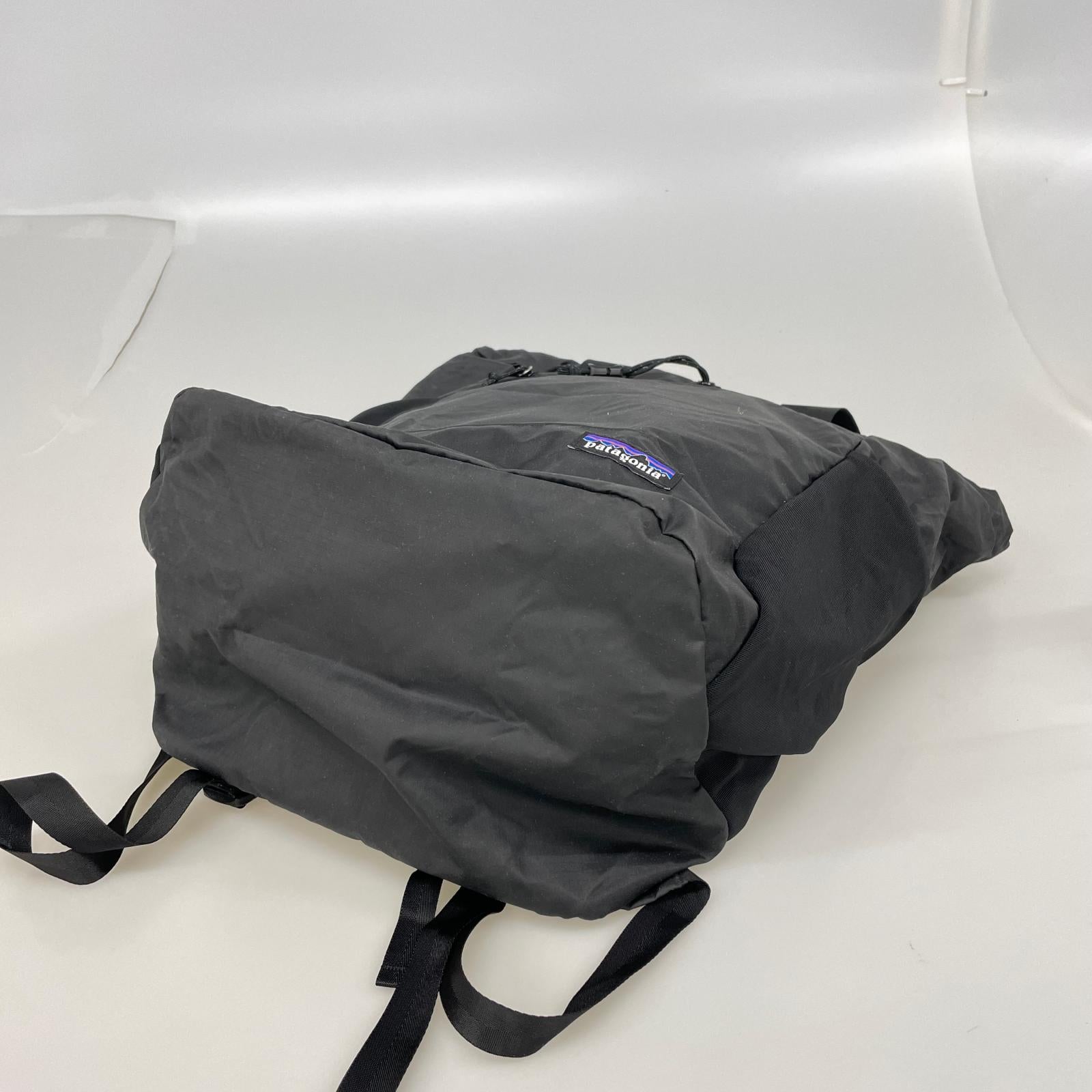 リュック・デイパック リュック ナイロン ブラック (ONE SIZE) ブラック