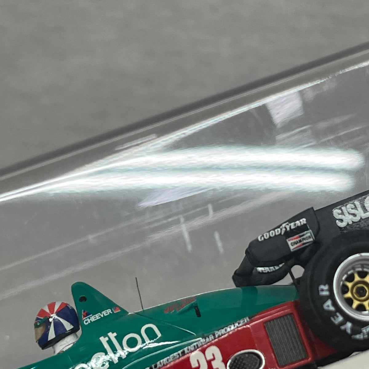 スパーク 1/43 Alfa-Romeo 184T 1984 スケールカー
