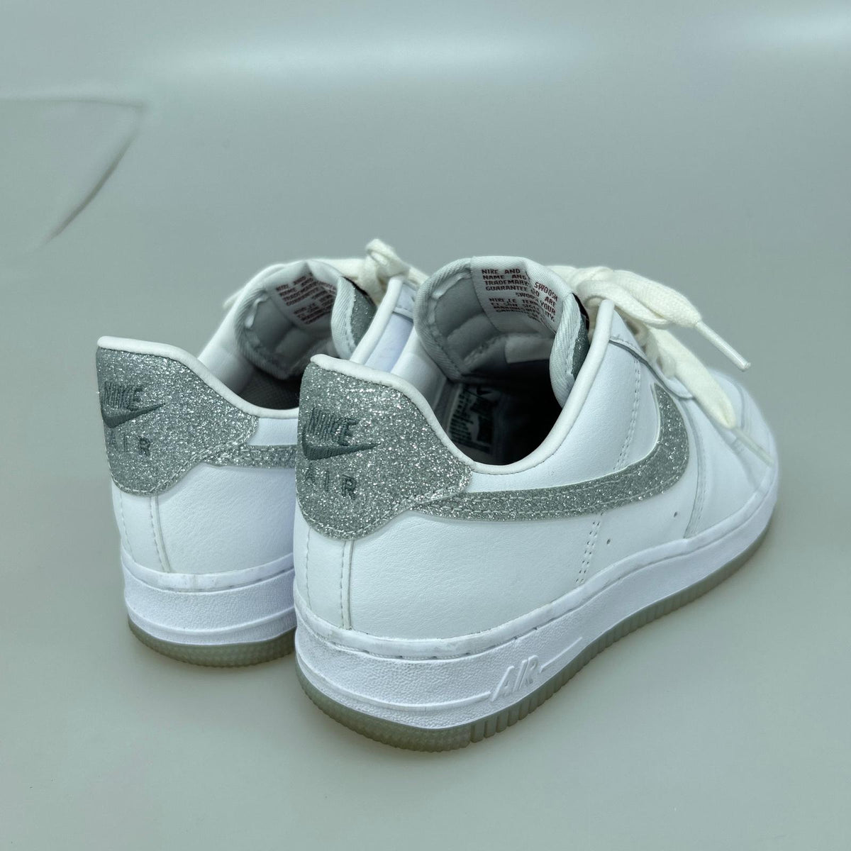スニーカー AIR FORCE 1 '07 LX/サイズ23cm 23cm (US5 UK4 1/2 EU36) ホワイト
