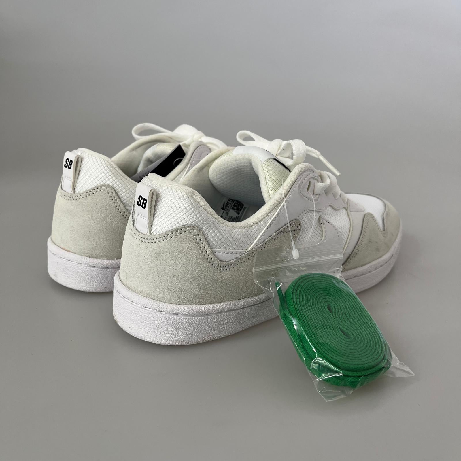 スニーカー NIKE SB ALLEYOOP 27.5 27.5cm (US9 1/2 UK9 EU45) ホワイト