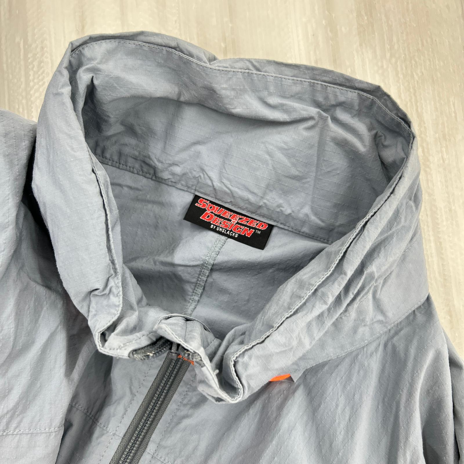 ジャケット Squeezed Design ナイロン フード ブルー