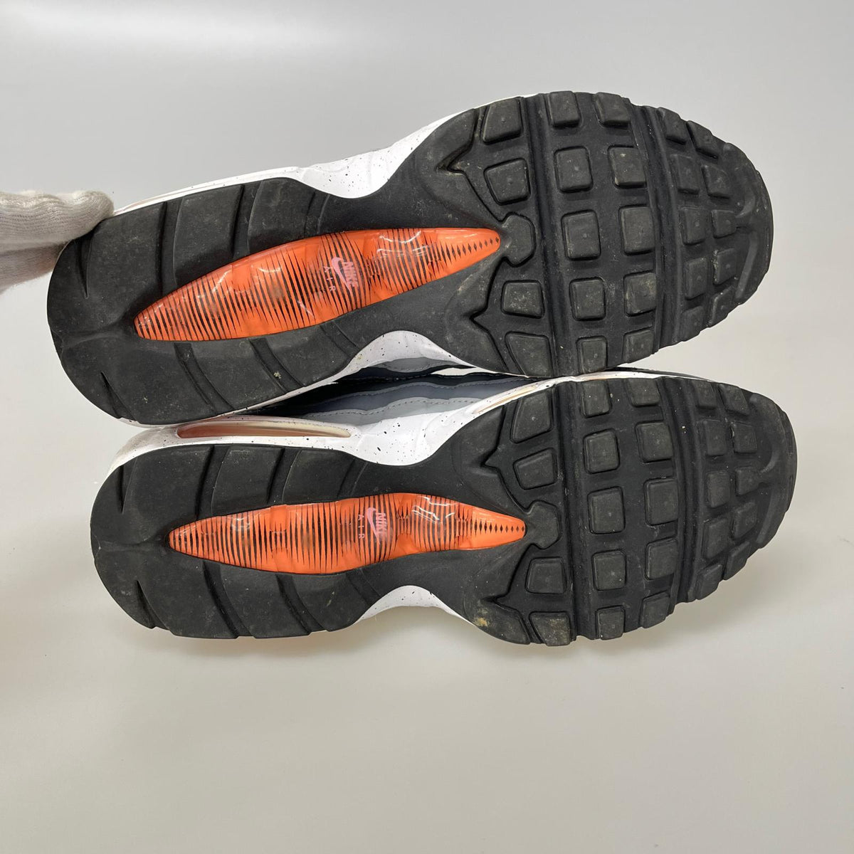 スニーカー AIR MAX 95 Black Speckled CZ0191-001 26.5cm (US8 1/2 UK8 EU43) グレー