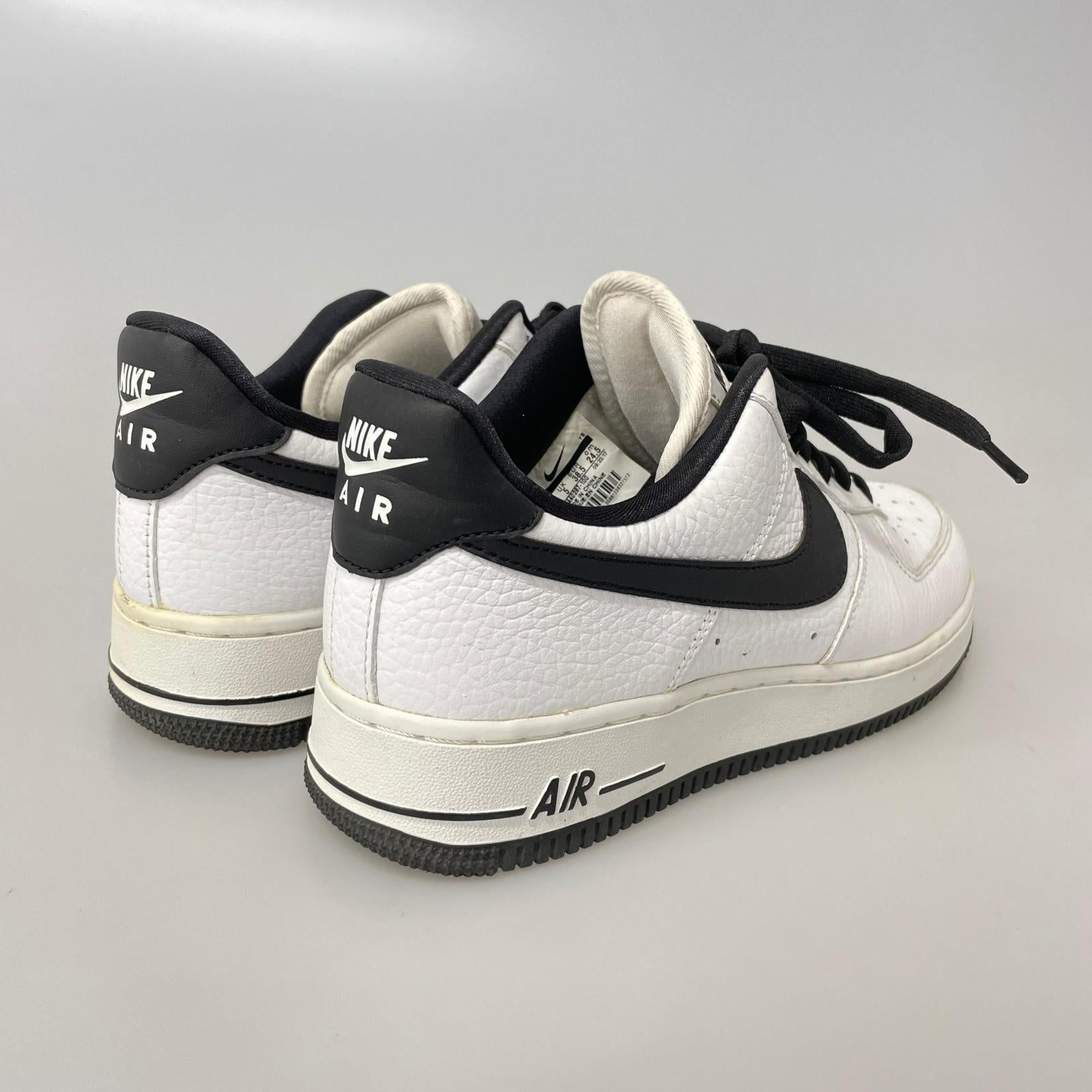 スニーカー AIR FORCE 1 07 SE 白 (24.5㎝) 24.5cm (US6 1/2 UK6 EU39)