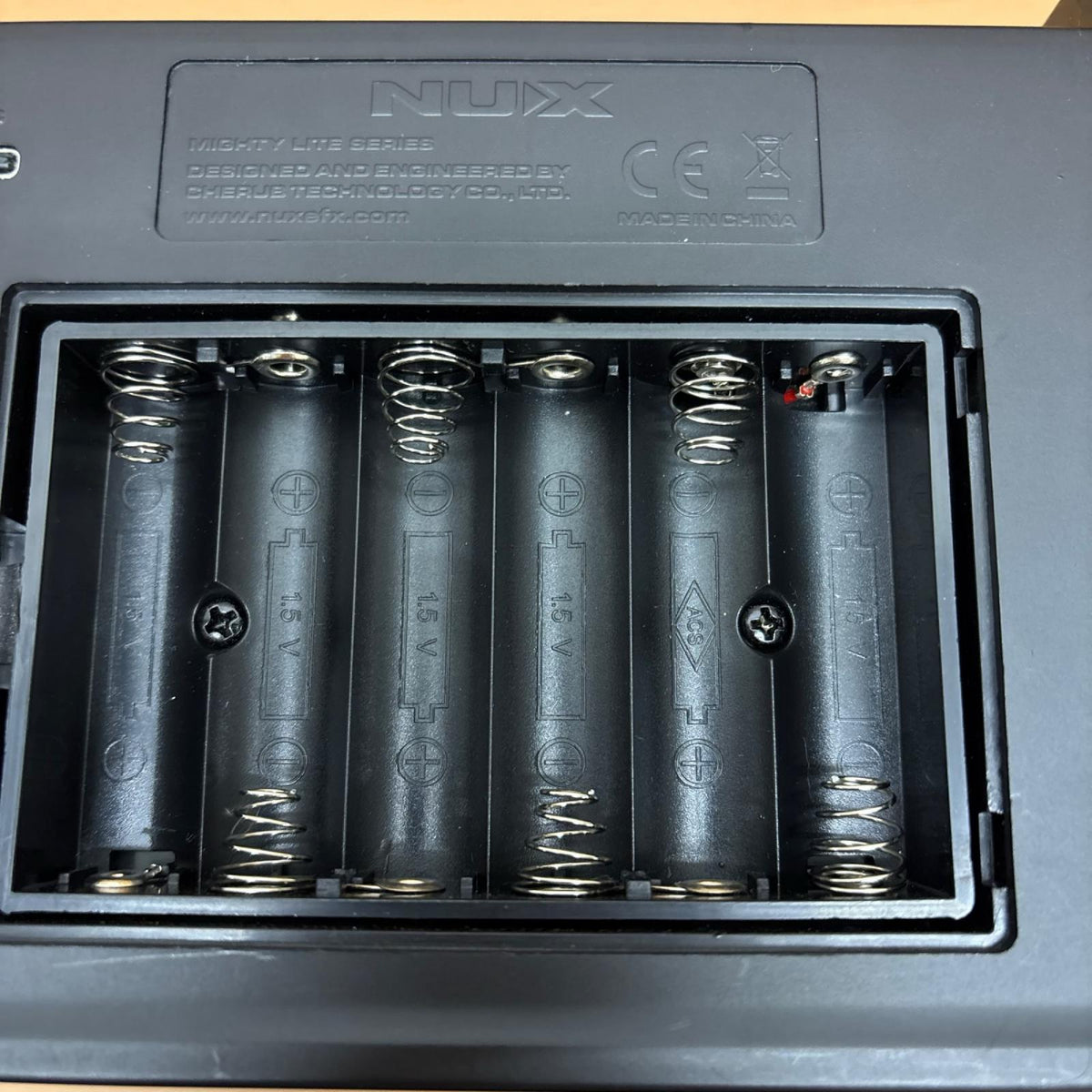 NUX MIGHTY LITE BT MKII アンプ