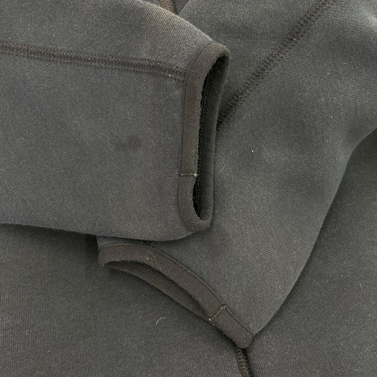 パーカー TECH Fleece Windrunner 黒 L L ネイビー