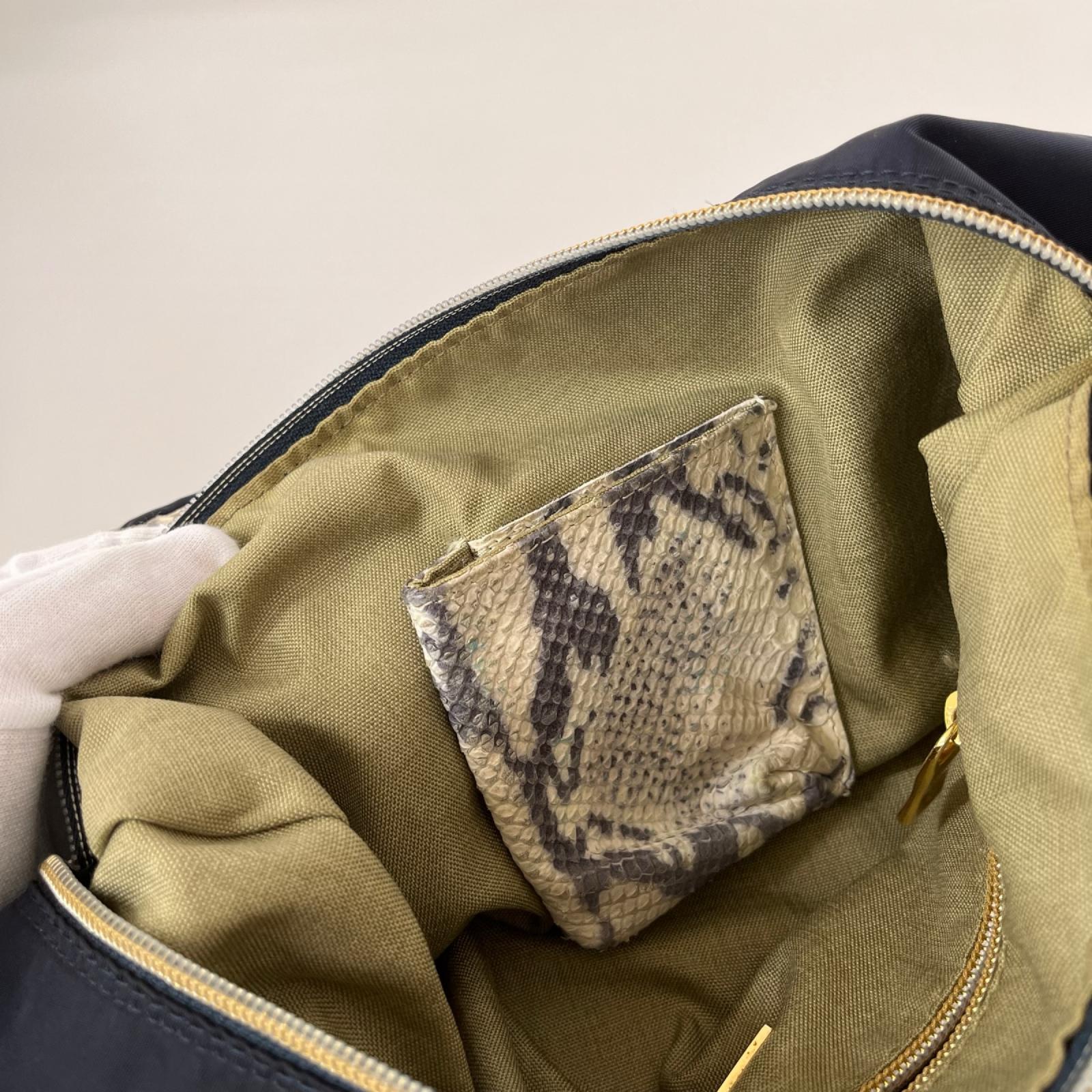 ショルダーバッグ Nylon ShoulderBag NVY