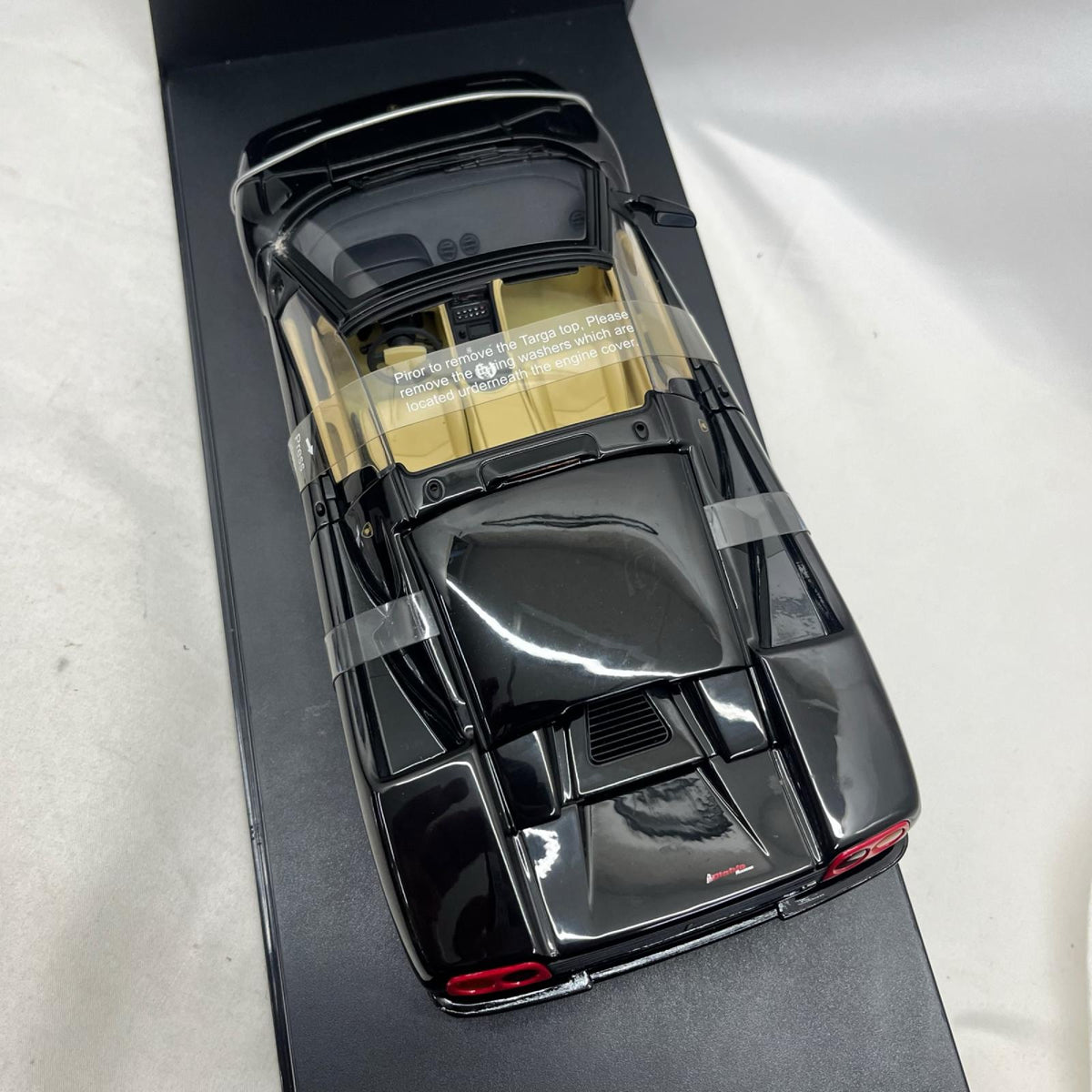 AUTOart 1/18 LAMBORGHINI DIABLO ROADSTER スケールカー