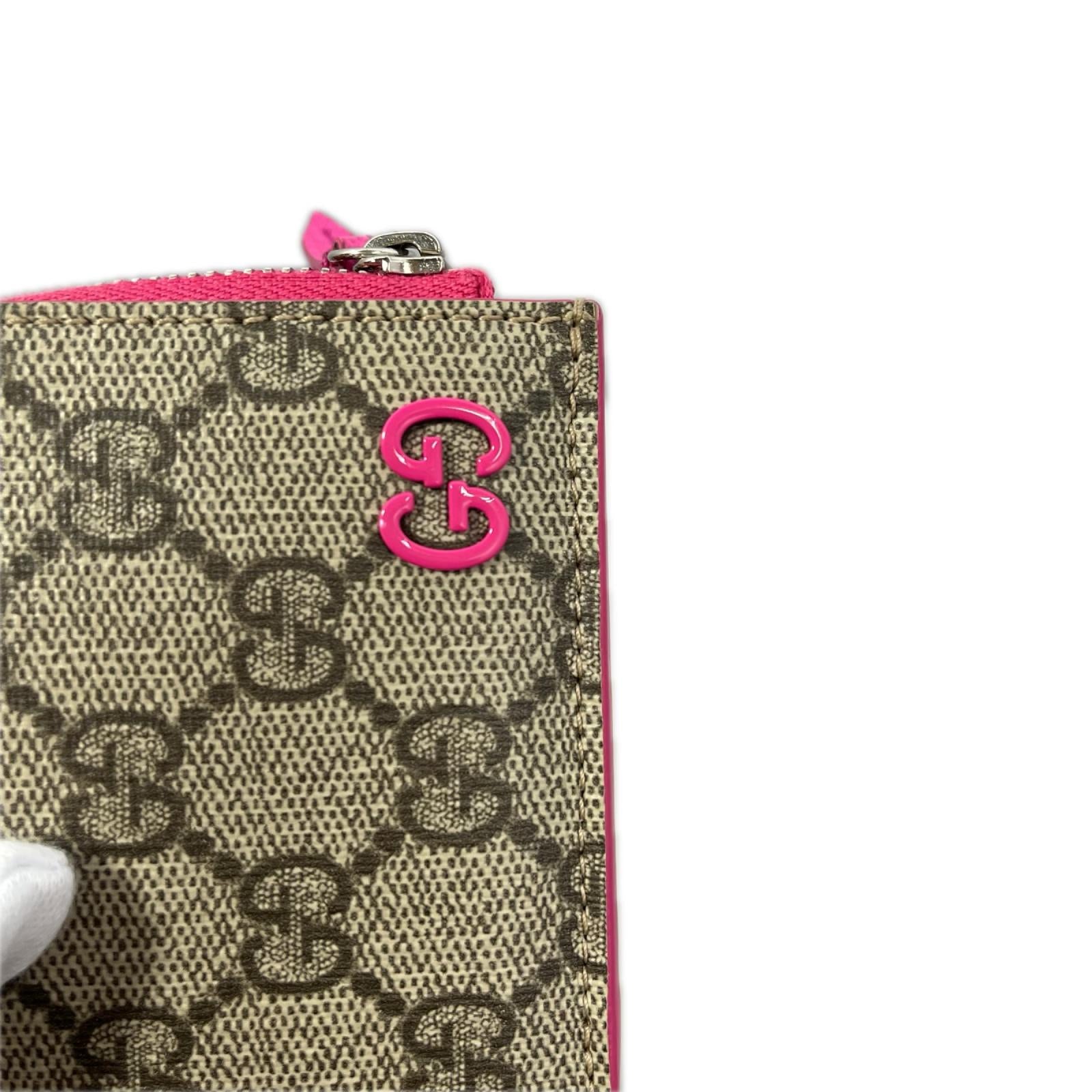 GUCCI GG ｼﾞｯﾌﾟｶｰﾄﾞｹｰｽ ﾀﾞｽﾃｨﾌﾞﾙｰ ﾄﾘﾑ/ﾋﾟﾝｸ