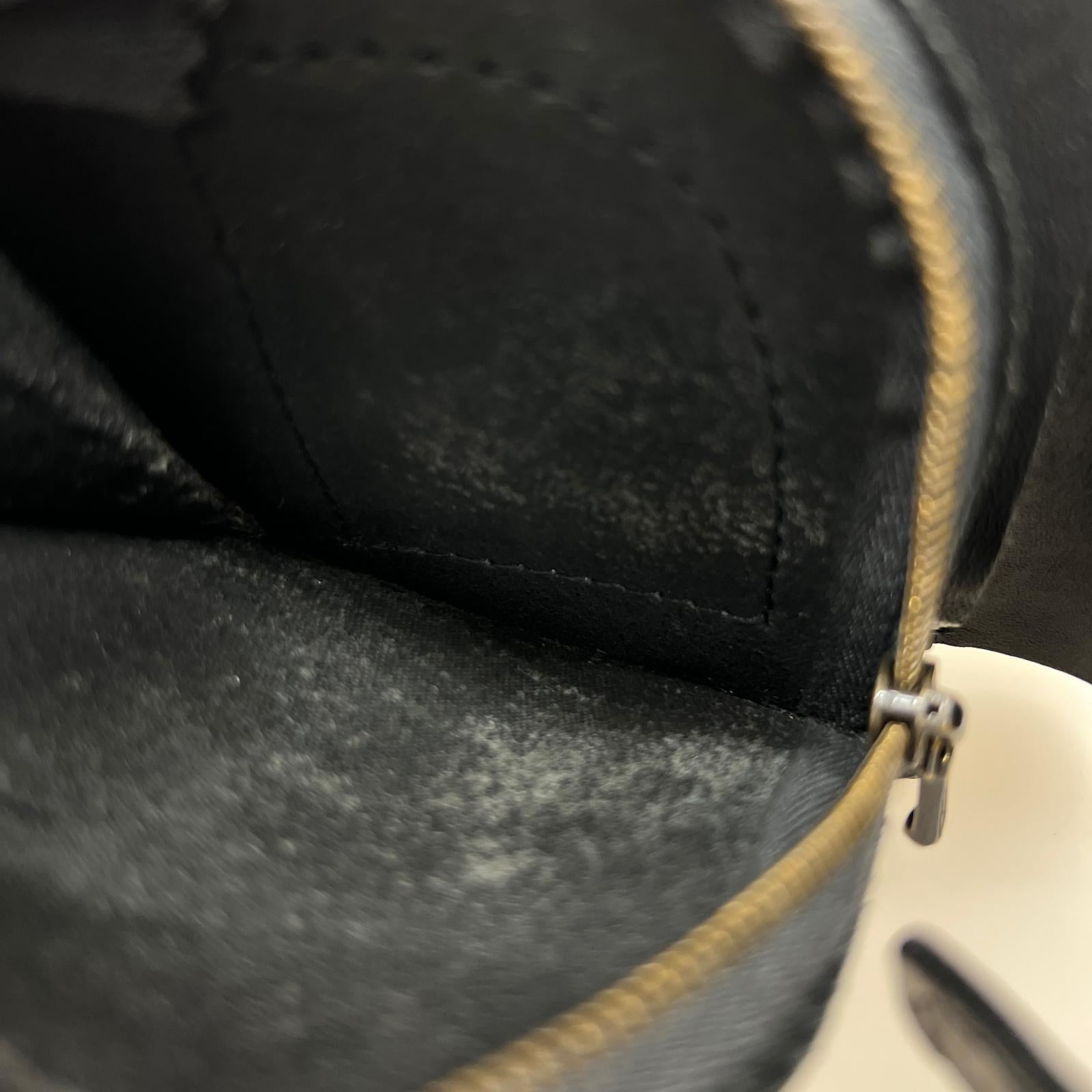 札入れ Crocodile Wallet ブラック