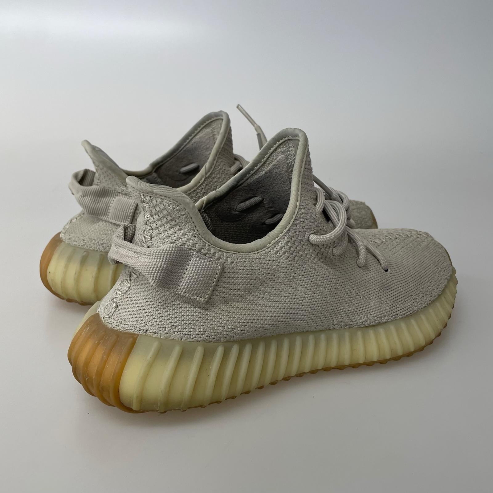 スニーカー yeezy boost 350 v2 sesame/27.0㎝ 27cm (US9 UK8 1/2 EU44) ベージュ