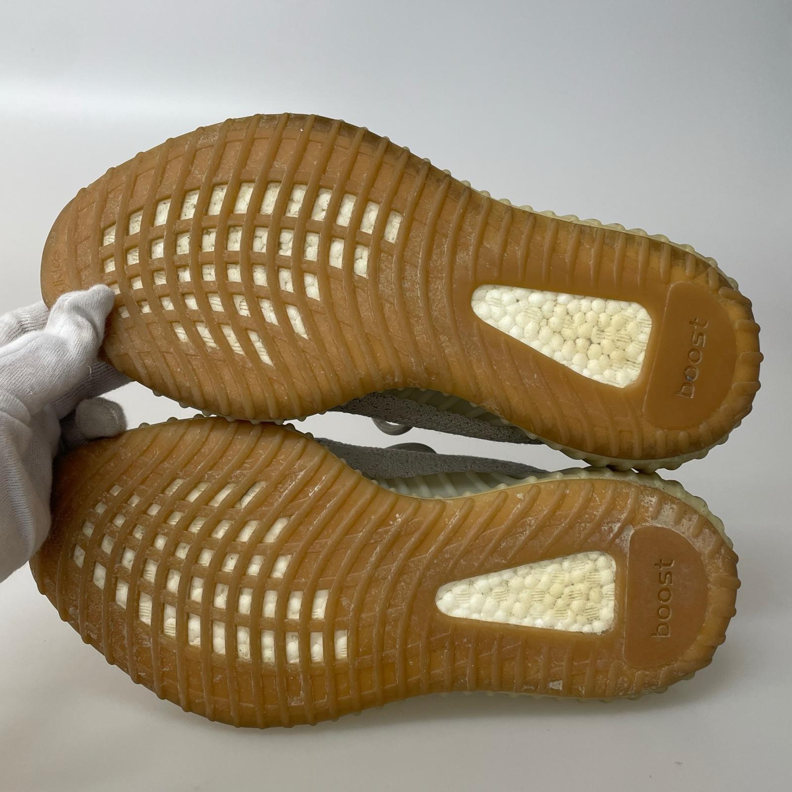 スニーカー yeezy boost 350 v2 sesame/27.0㎝ 27cm (US9 UK8 1/2 EU44) ベージュ