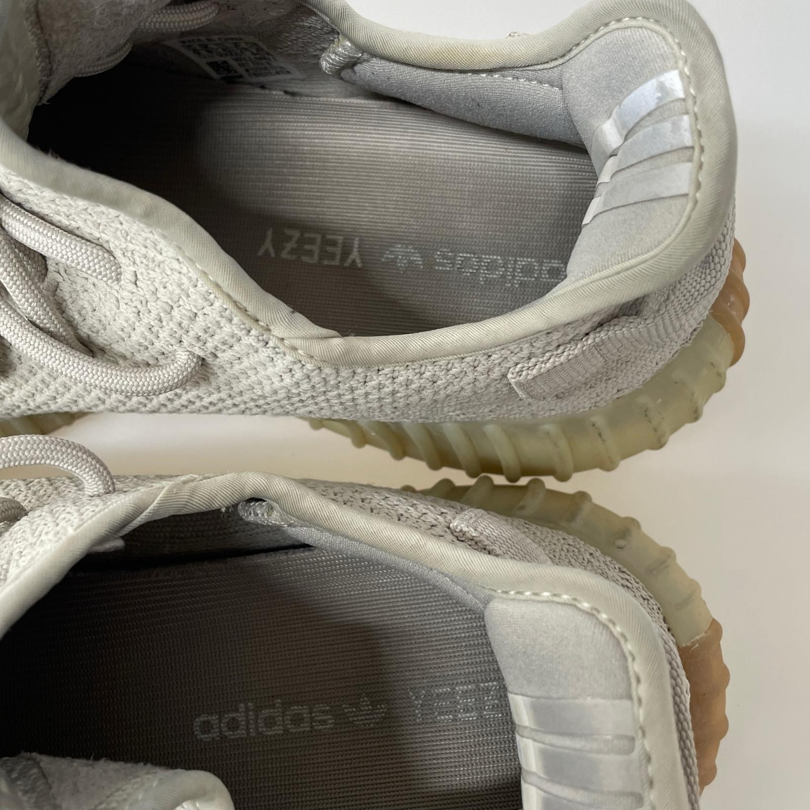 スニーカー yeezy boost 350 v2 sesame/27.0㎝ 27cm (US9 UK8 1/2 EU44) ベージュ